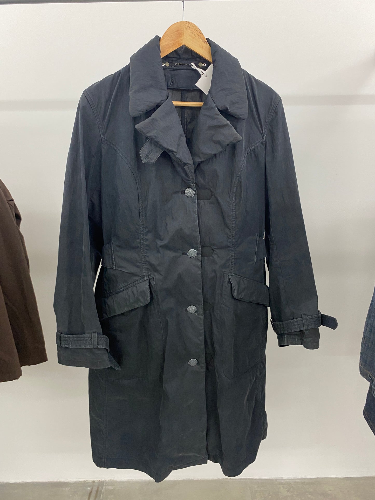 CP COMPANY black trenchcoat (M)