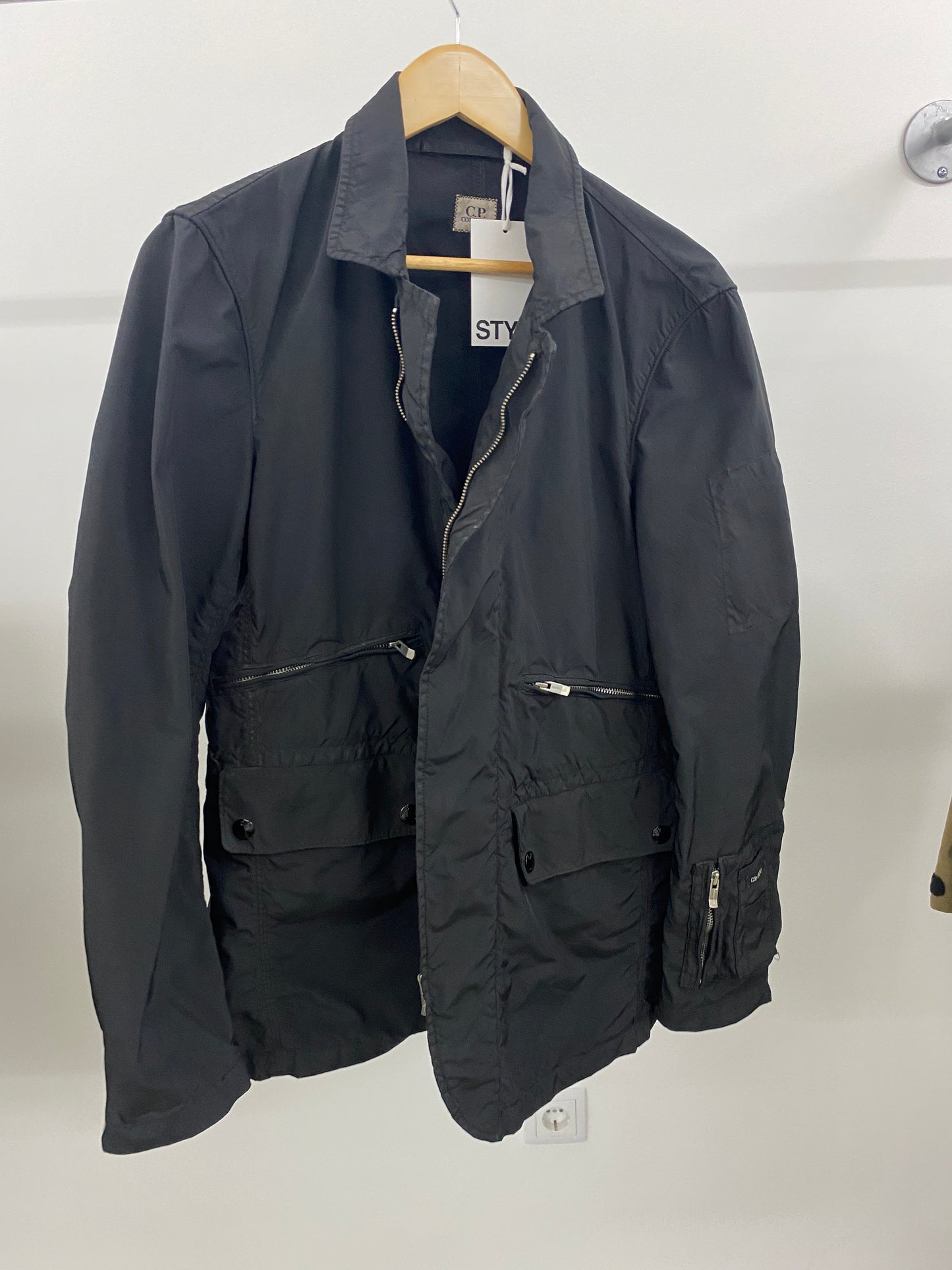 CP COMPANY zipper jacket (M)