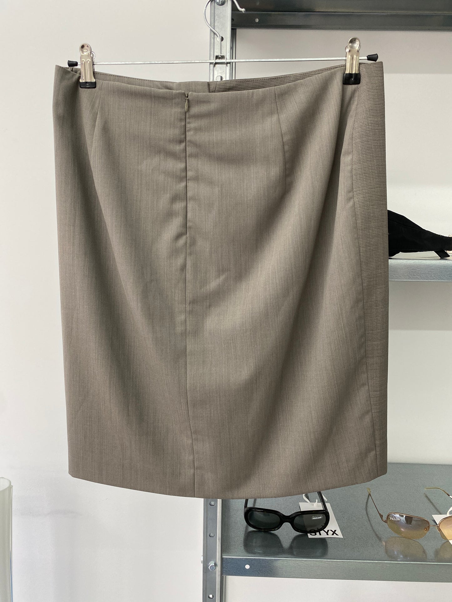 GERARD DAREL knee-length office skirt (L)