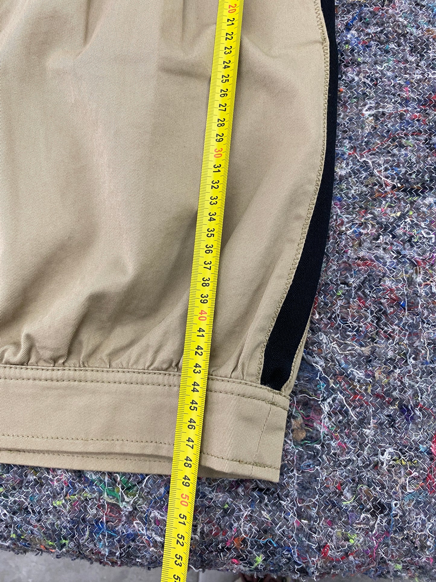 DOLCE & GABBANA 2004 khaki skirt with belt (M)