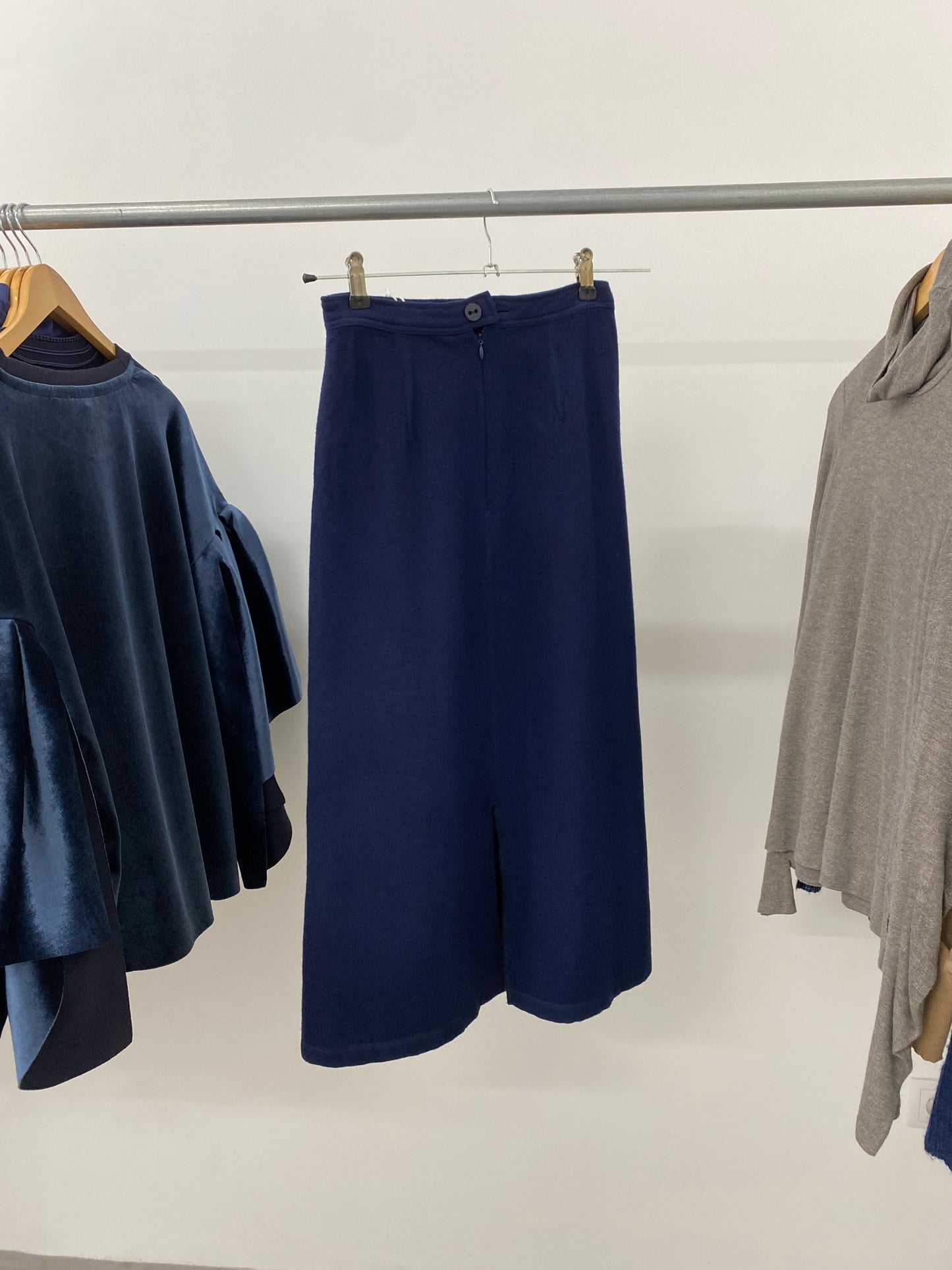 YOHJI YAMAMOTO long navy wool skirt (S)