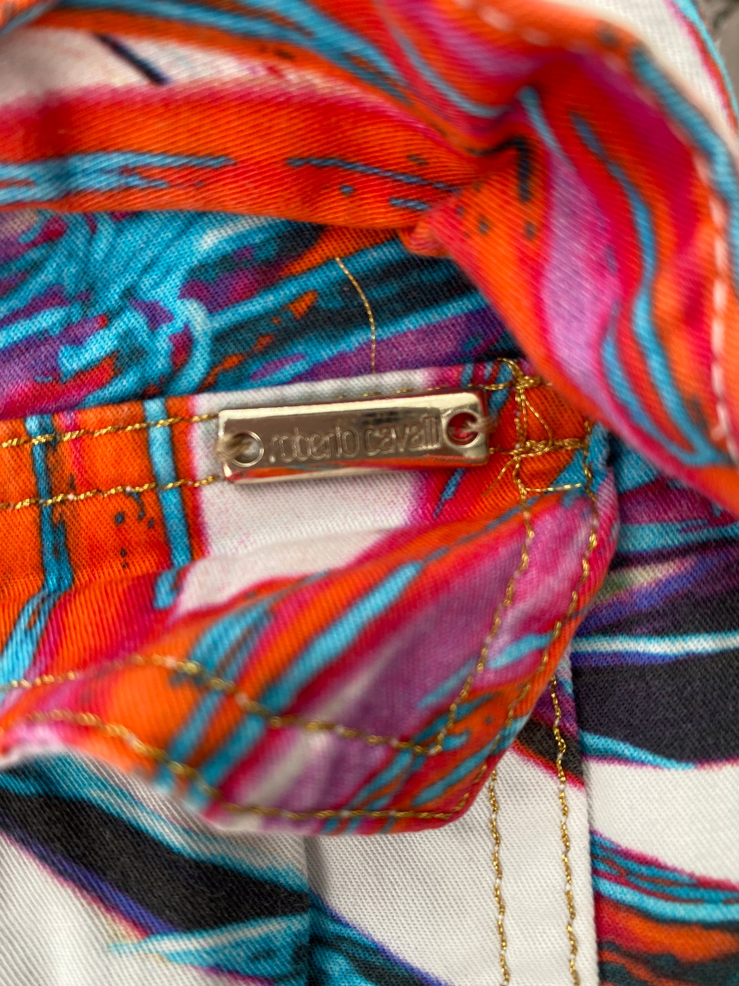ROBERTO CAVALLI white capris floral motif (L)