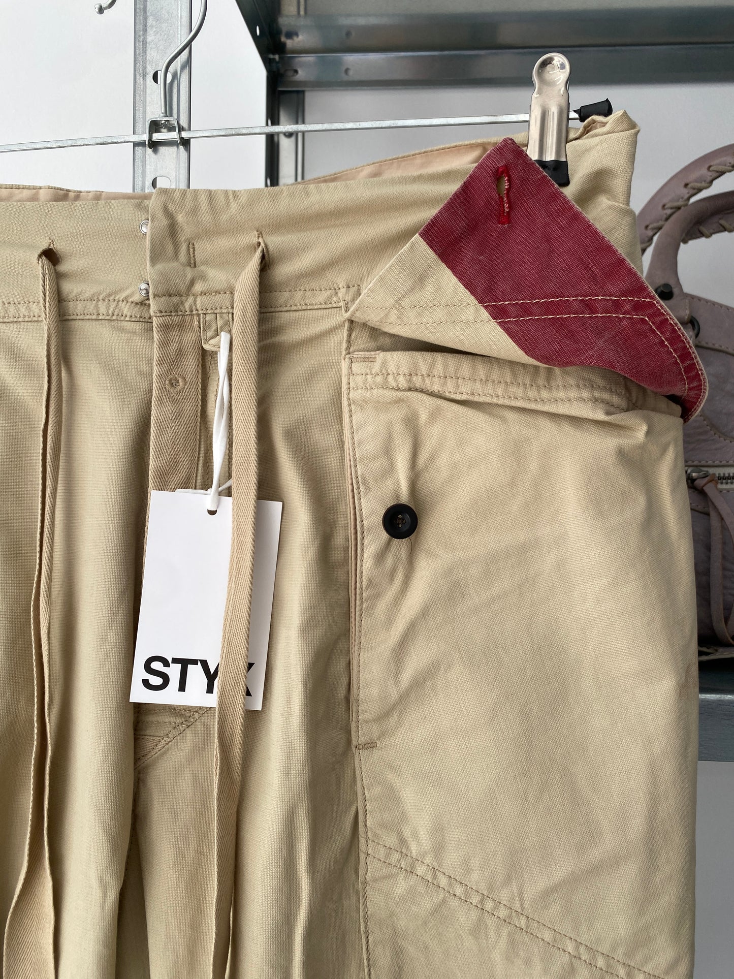 MARITHÉ FRANÇOIS GIRBAUD cargo beige trousers (XL)