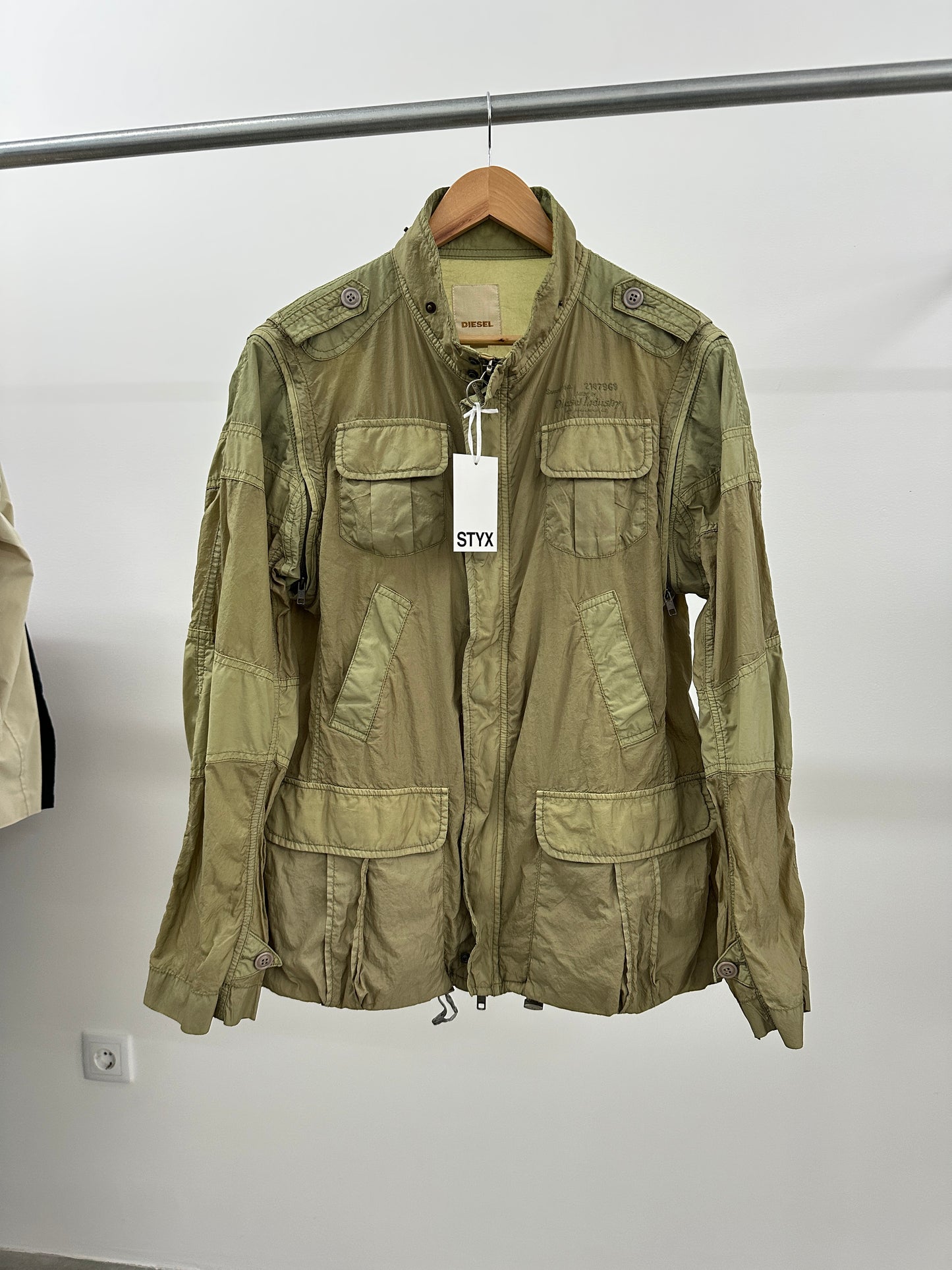 DIESEL green jacket/ vest (XL)
