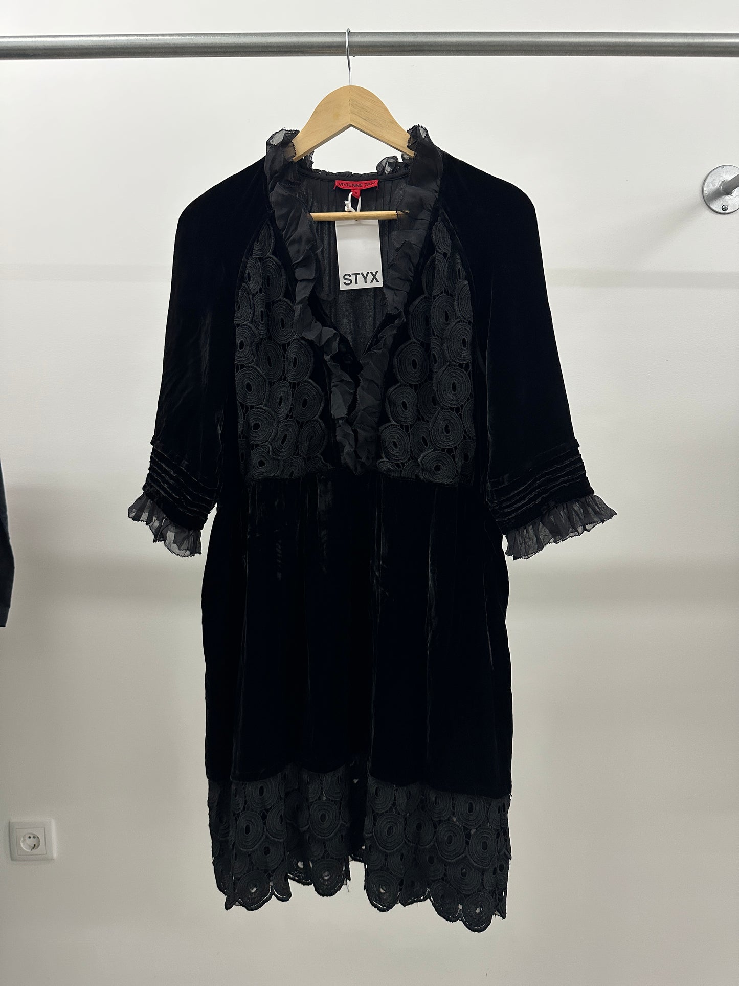 VIVIENNE TAM black lacy tunic dress (S)