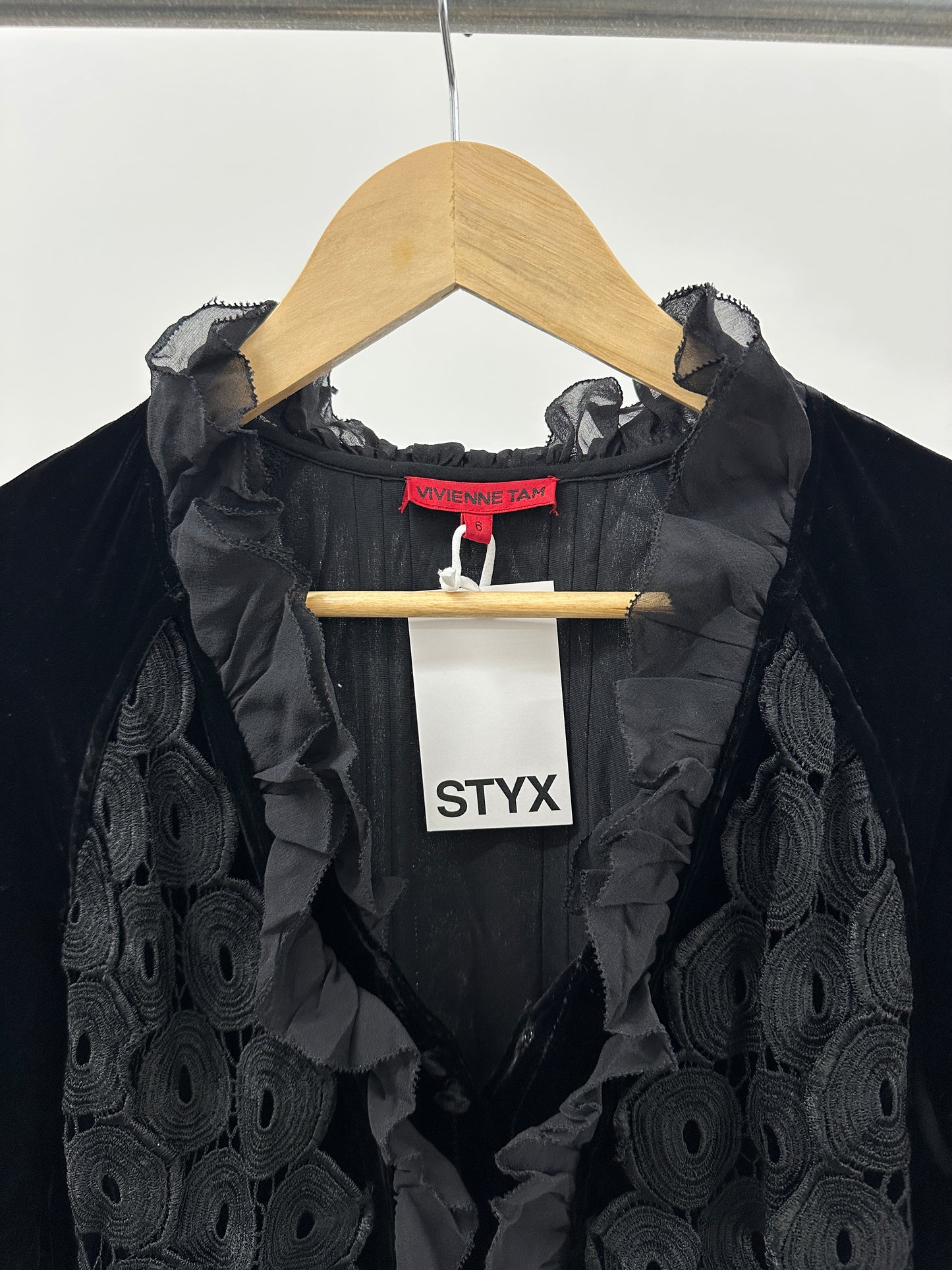 VIVIENNE TAM black lacy tunic dress (S)