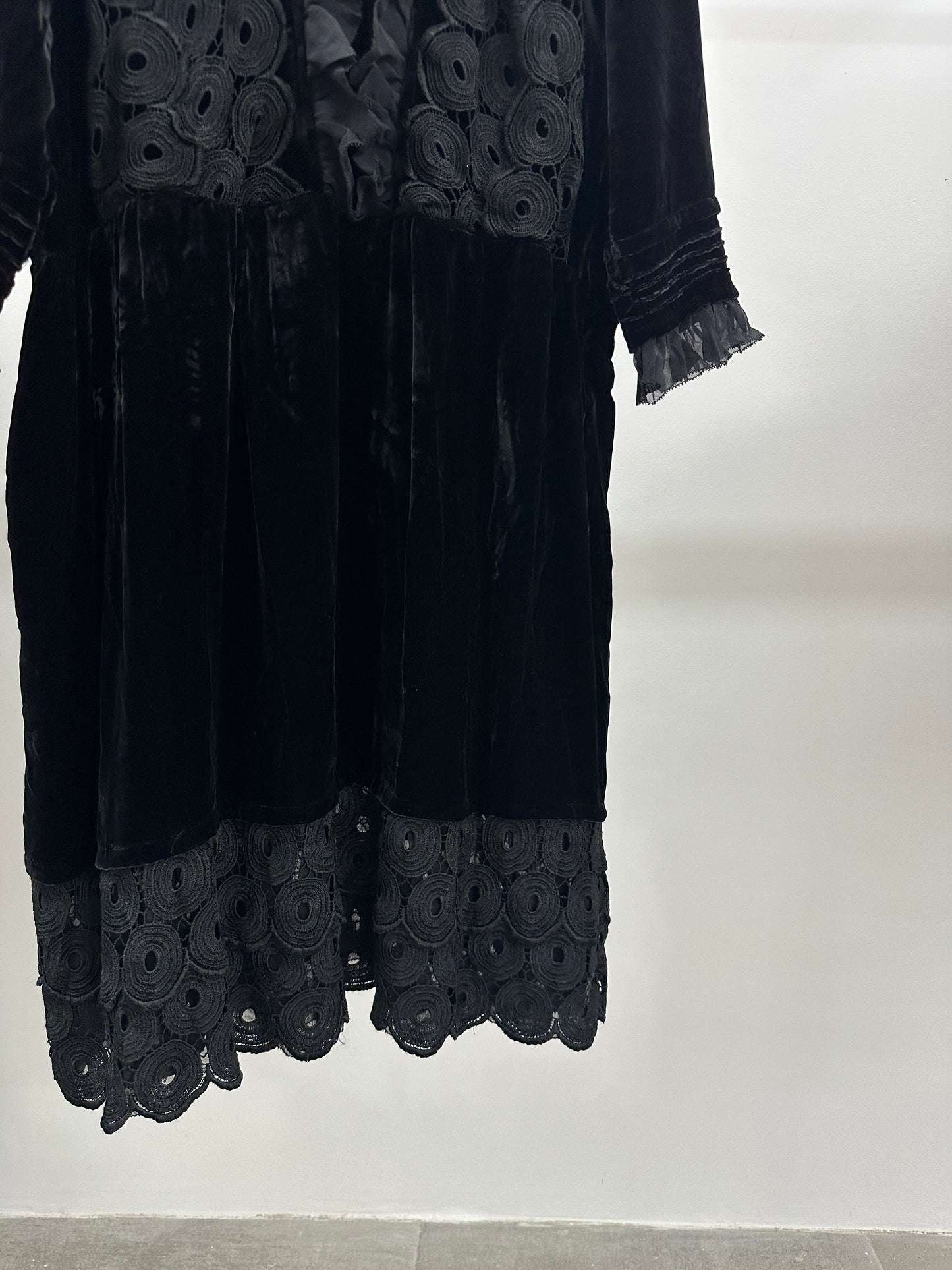 VIVIENNE TAM black lacy tunic dress (S)