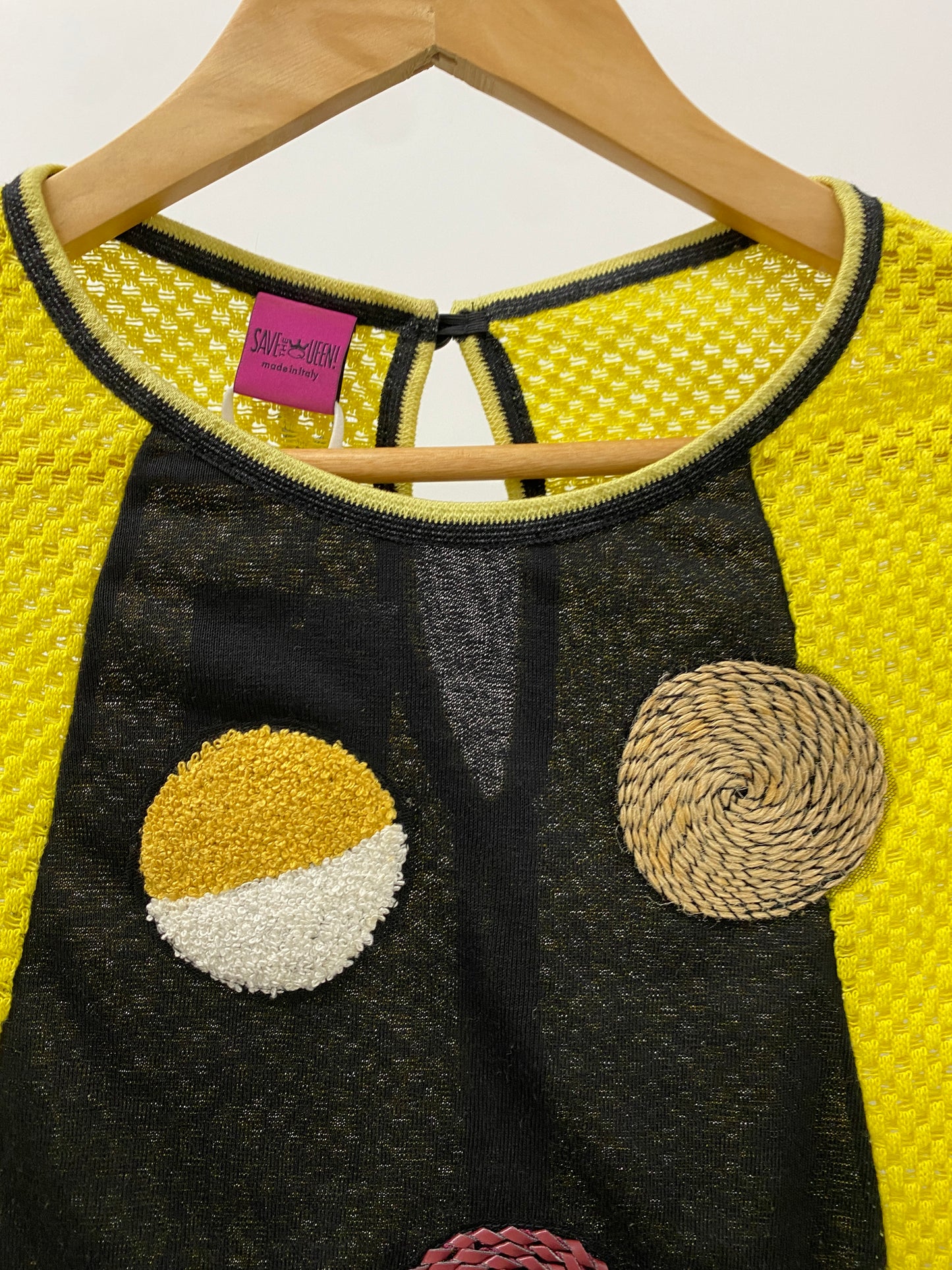 SAVE THE QUEEN yellow top (S)