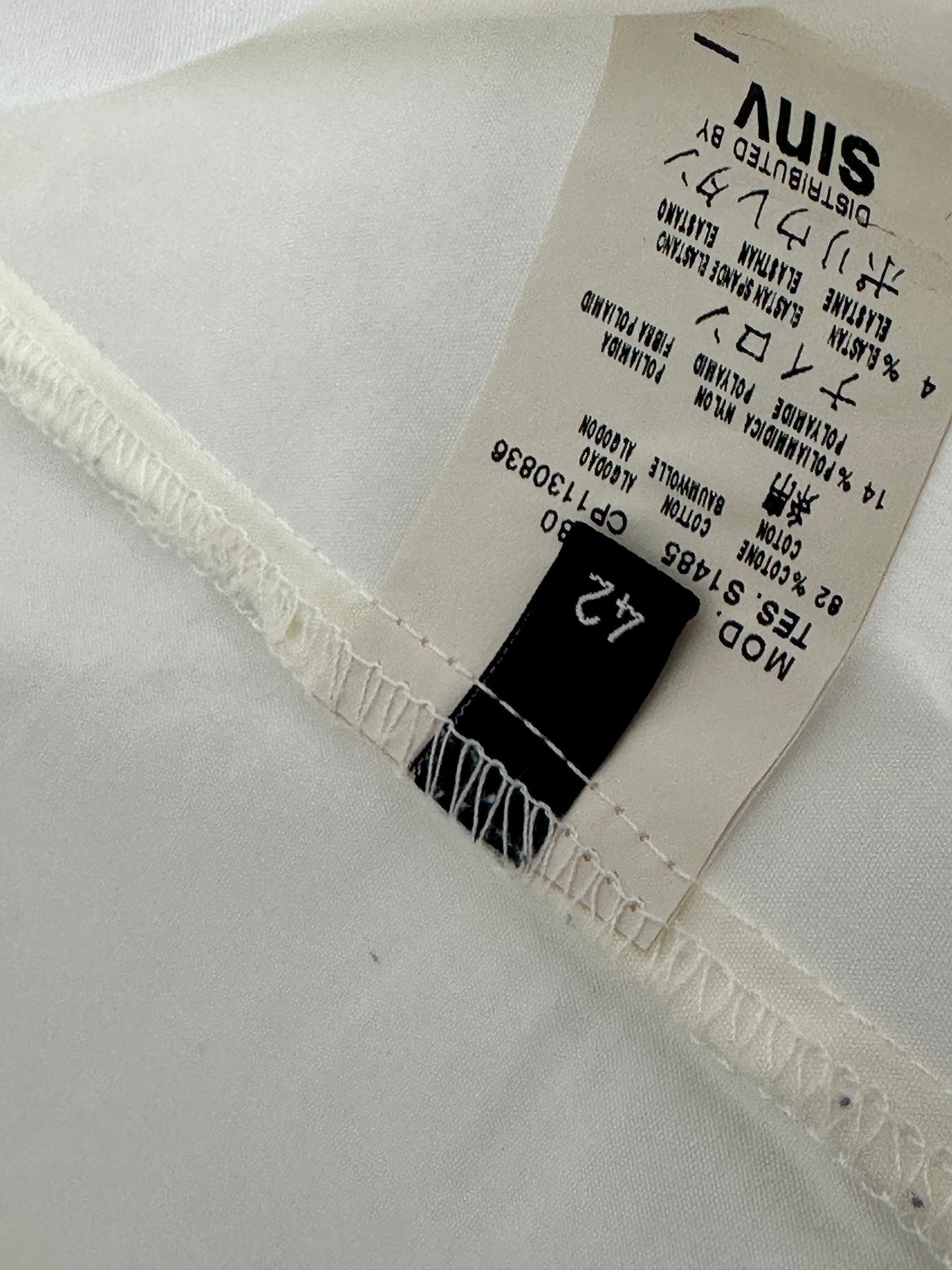 ALEXANDER MCQUEEN  white shirt w/ ruffled details (M)