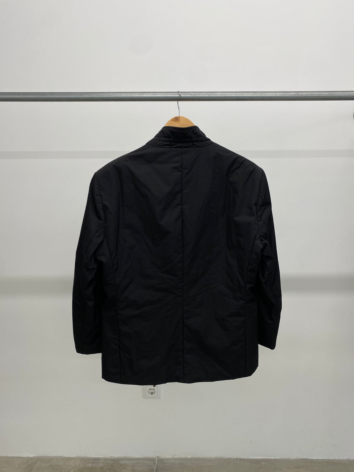 Emporio Armani Fall/Winter 2010 black jacket (54 IT)