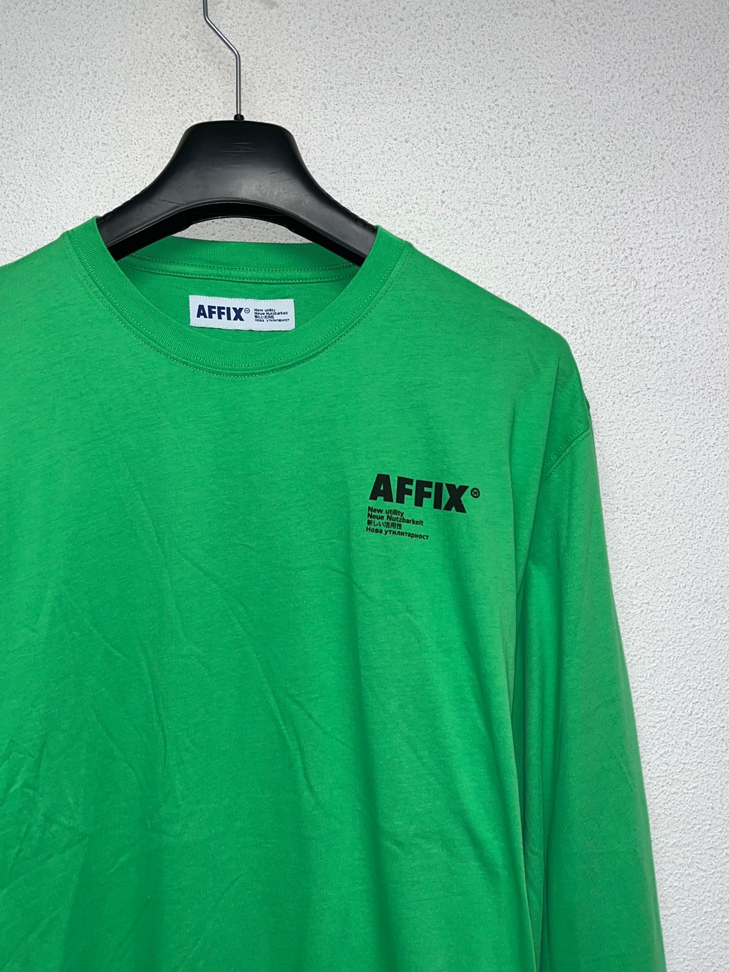 AFFIX green graphic longsleeve (L)