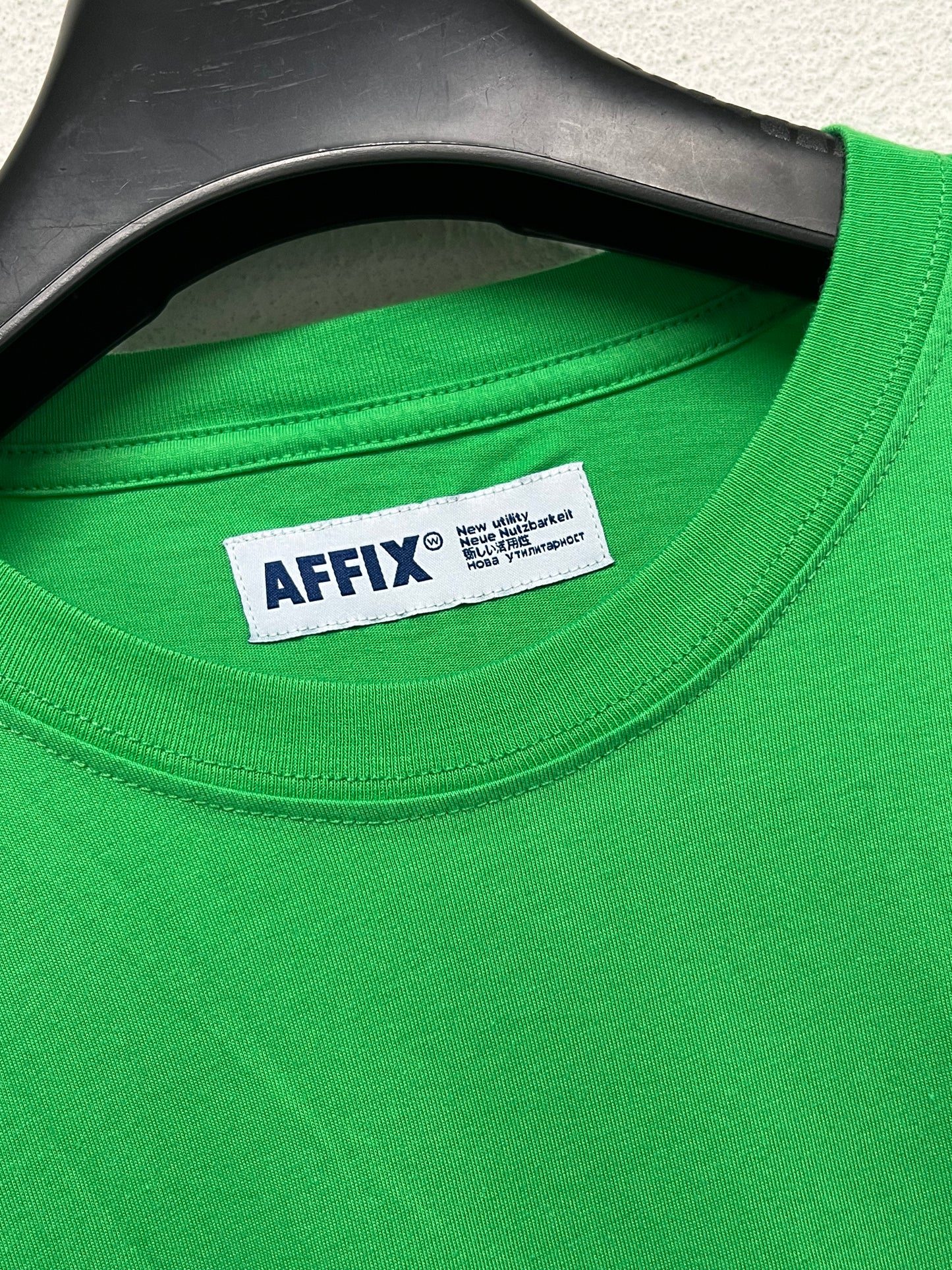 AFFIX green graphic longsleeve (L)