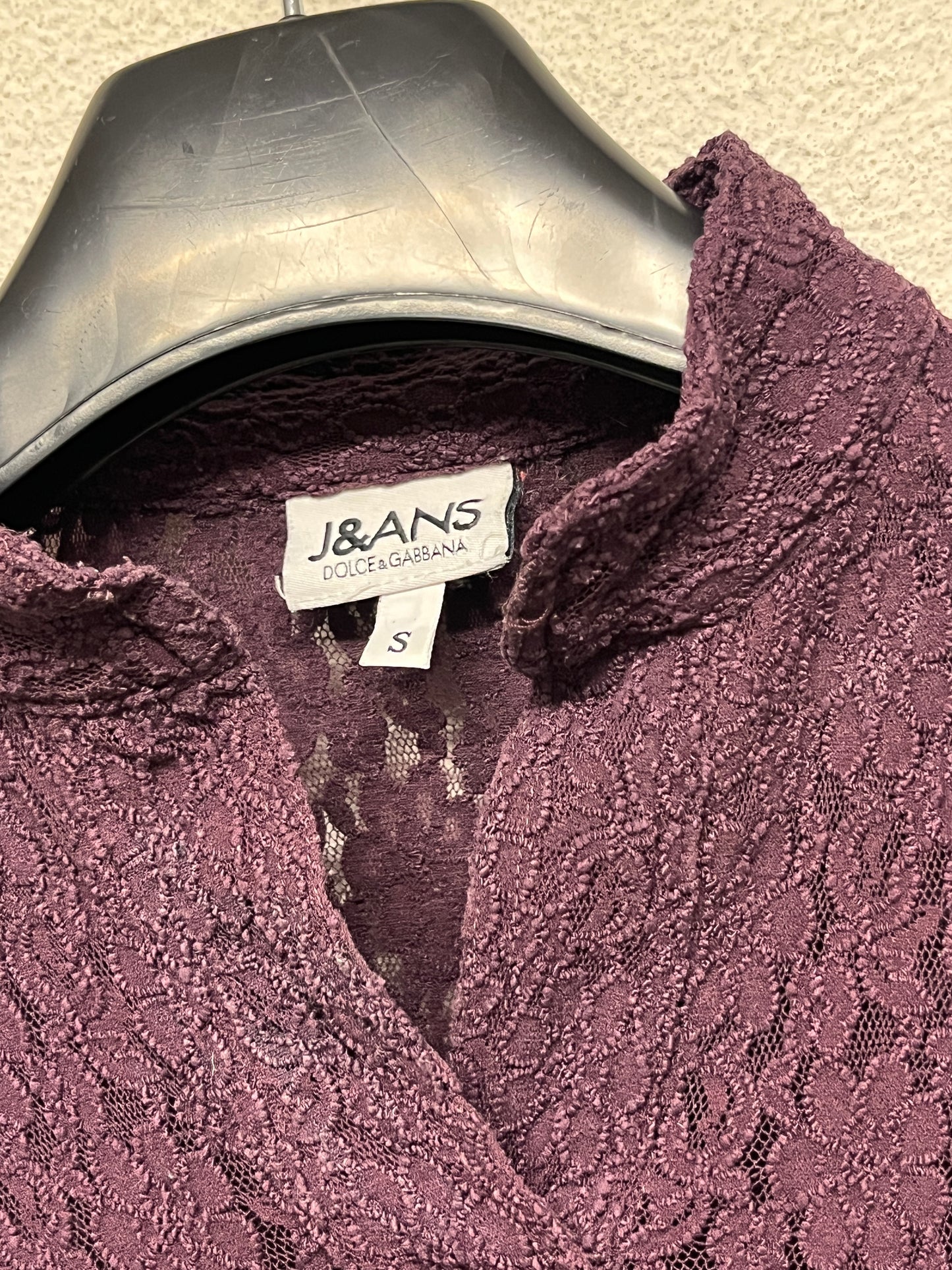 DOLCE & GABBANA purple lace top (S)