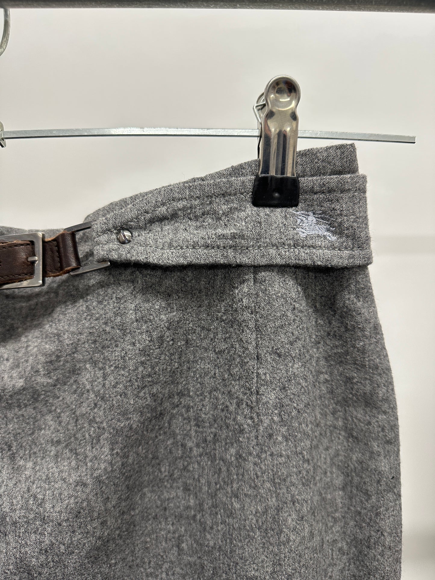 BURBERRY wool skirt (M)
