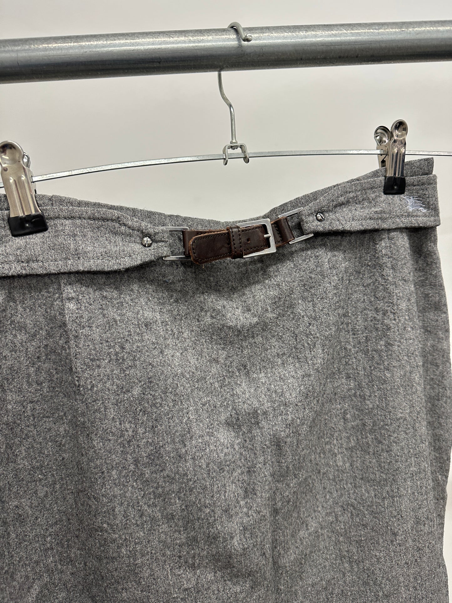 BURBERRY wool skirt (M)