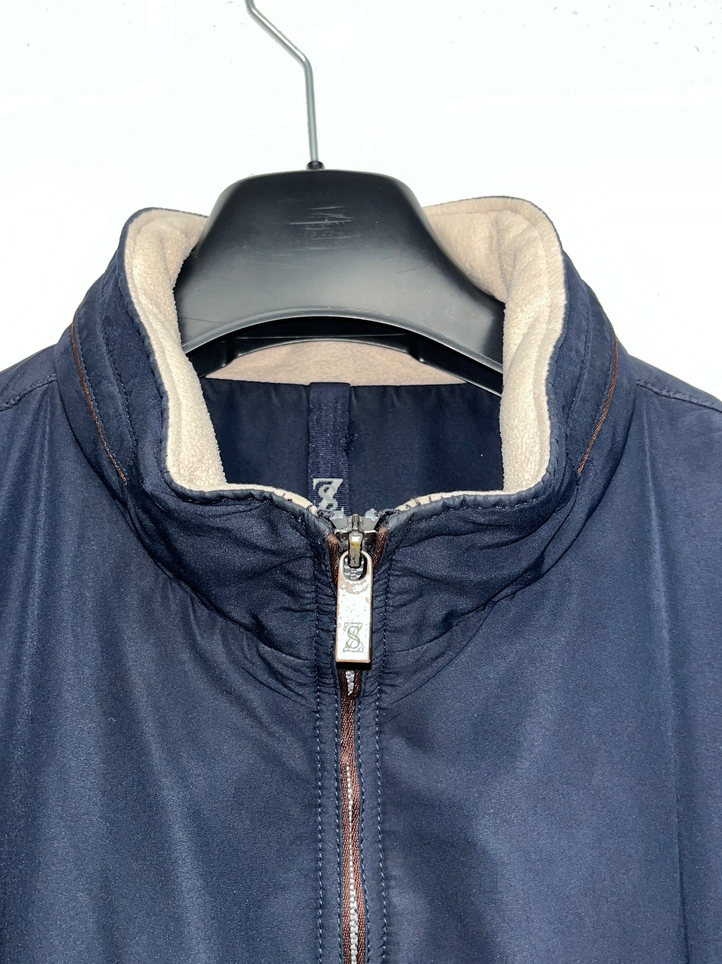 ZEGNA navy zip-up jacket (L)