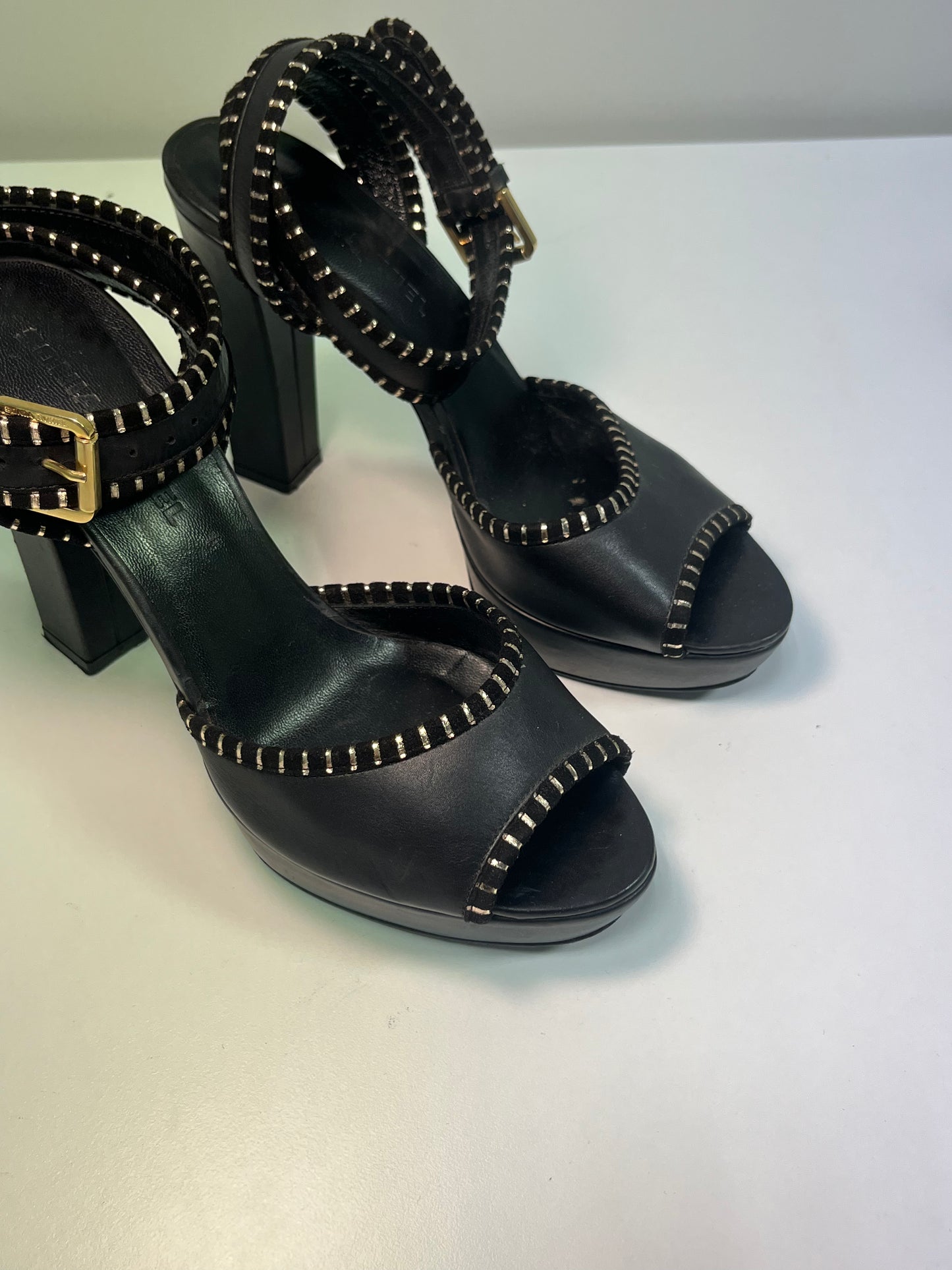 SONIA RYKIEL black leather Sandals (36)