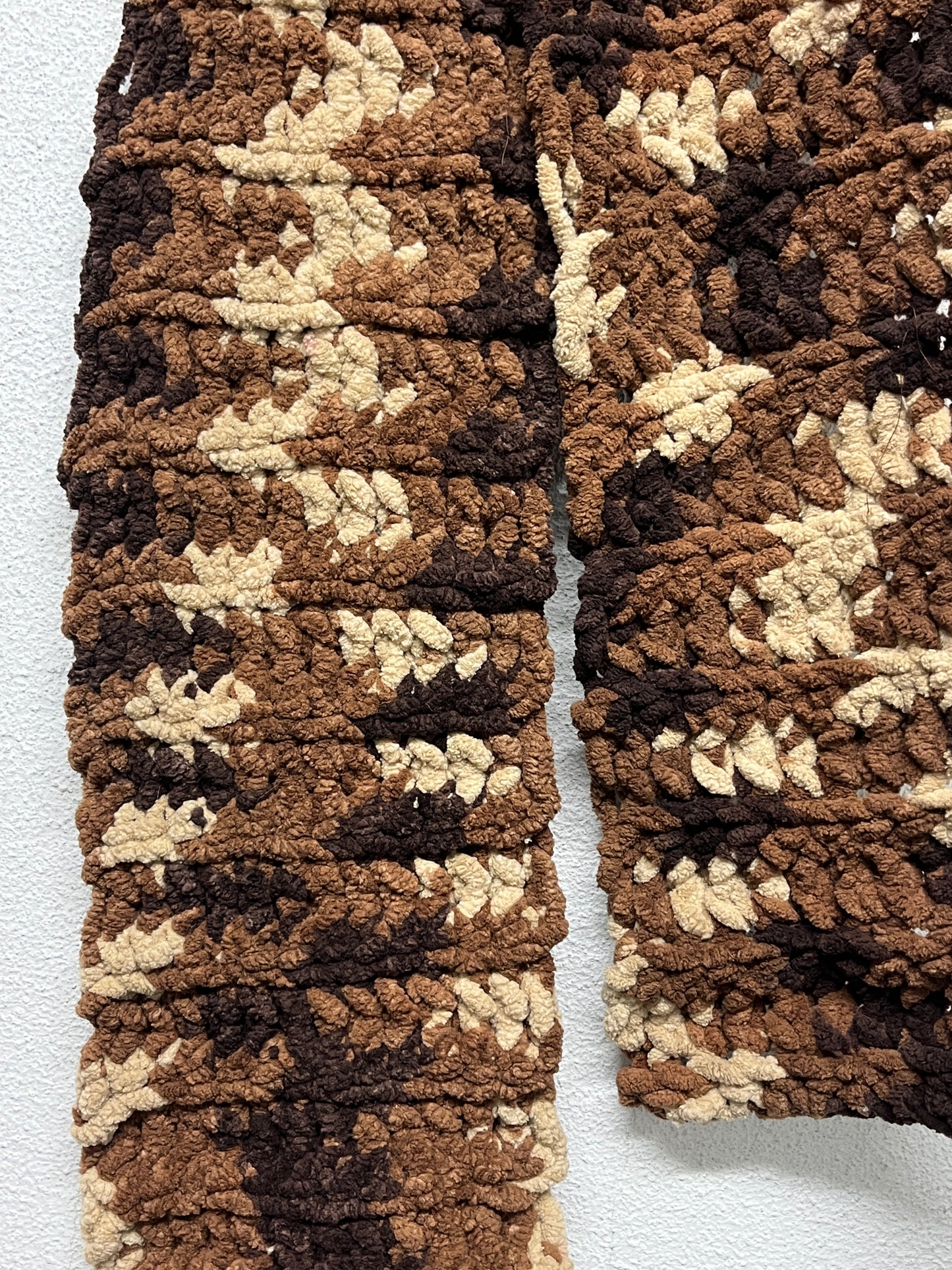 VINTAGE handmade wool scarf
