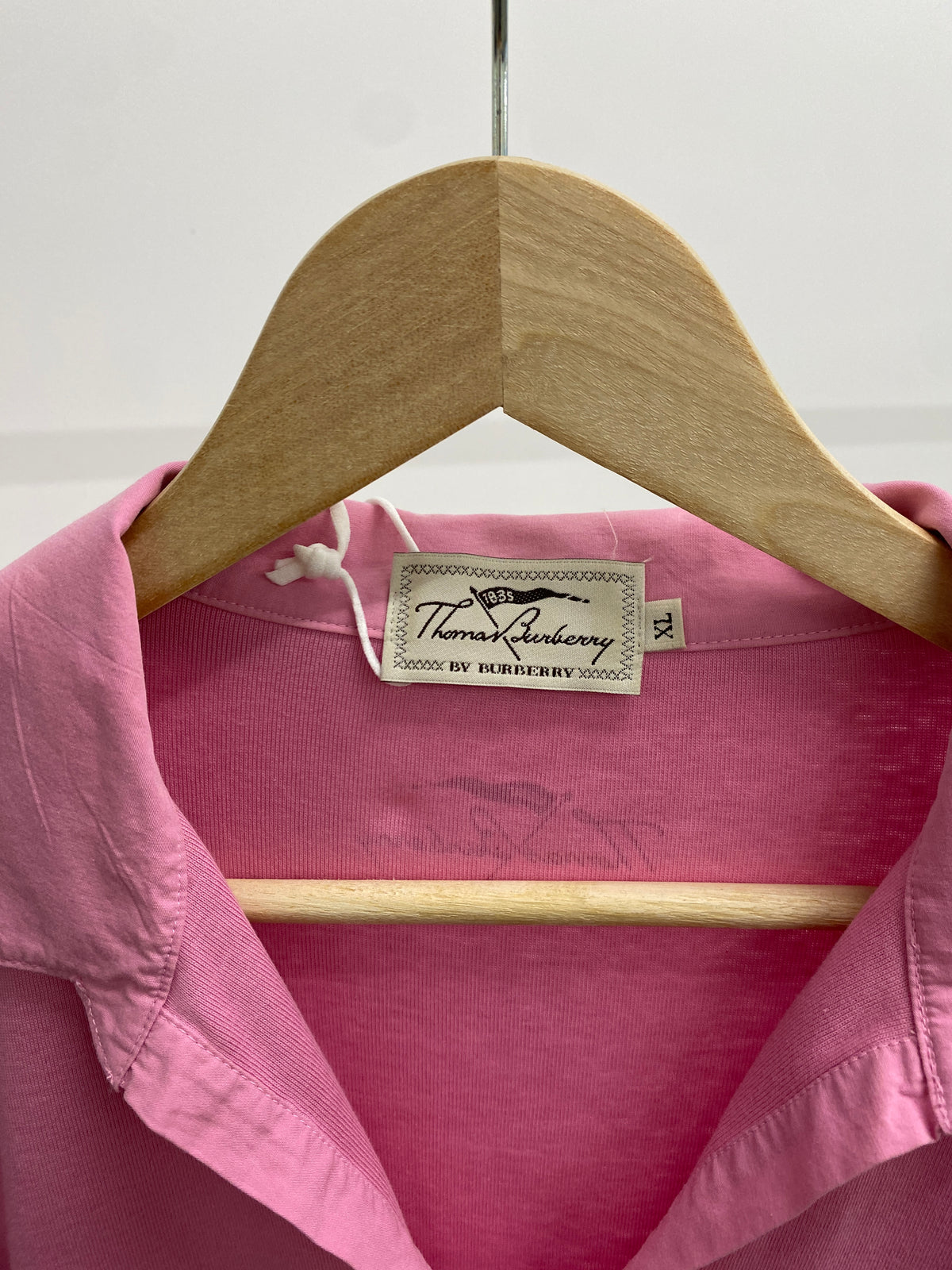 Burberry pink polo shirt (XL)