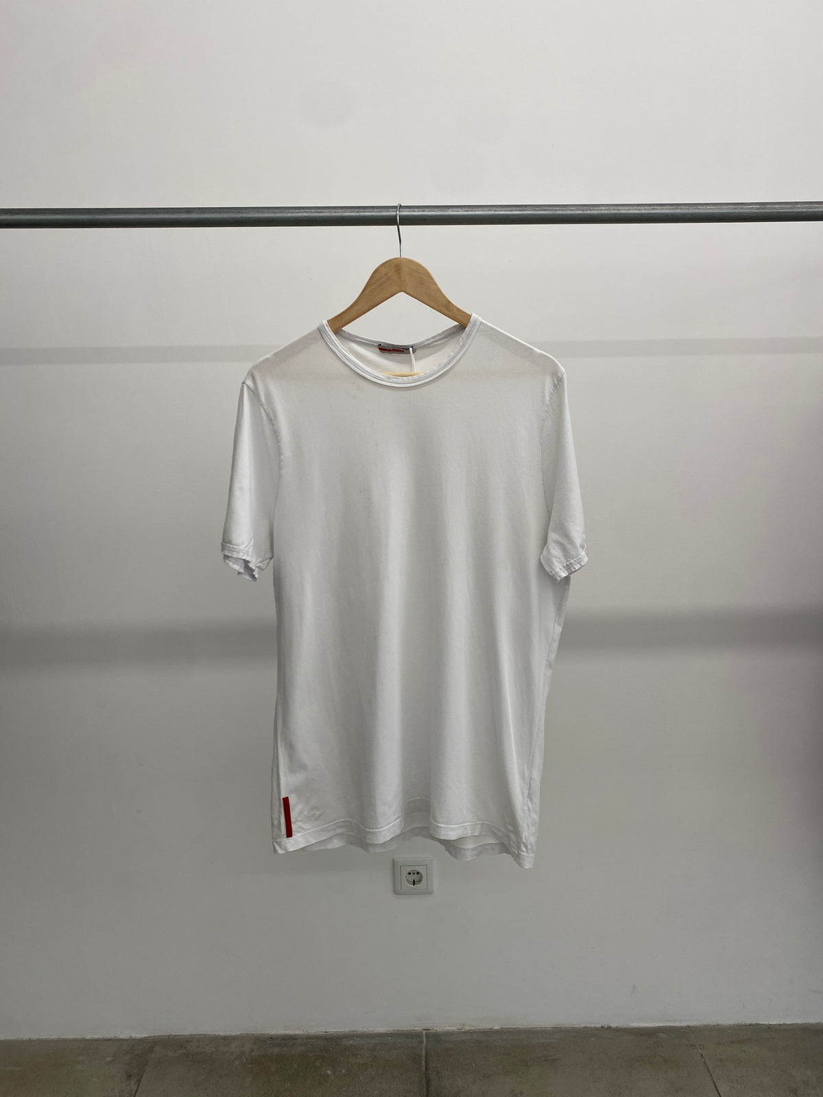 2000s Prada white cotton t-shirt (XXL)