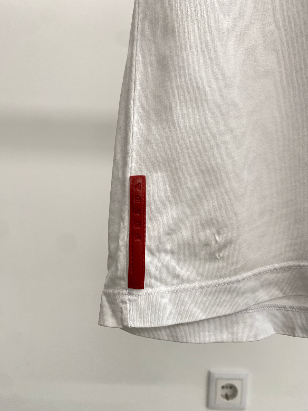 2000s Prada white cotton t-shirt (XXL)