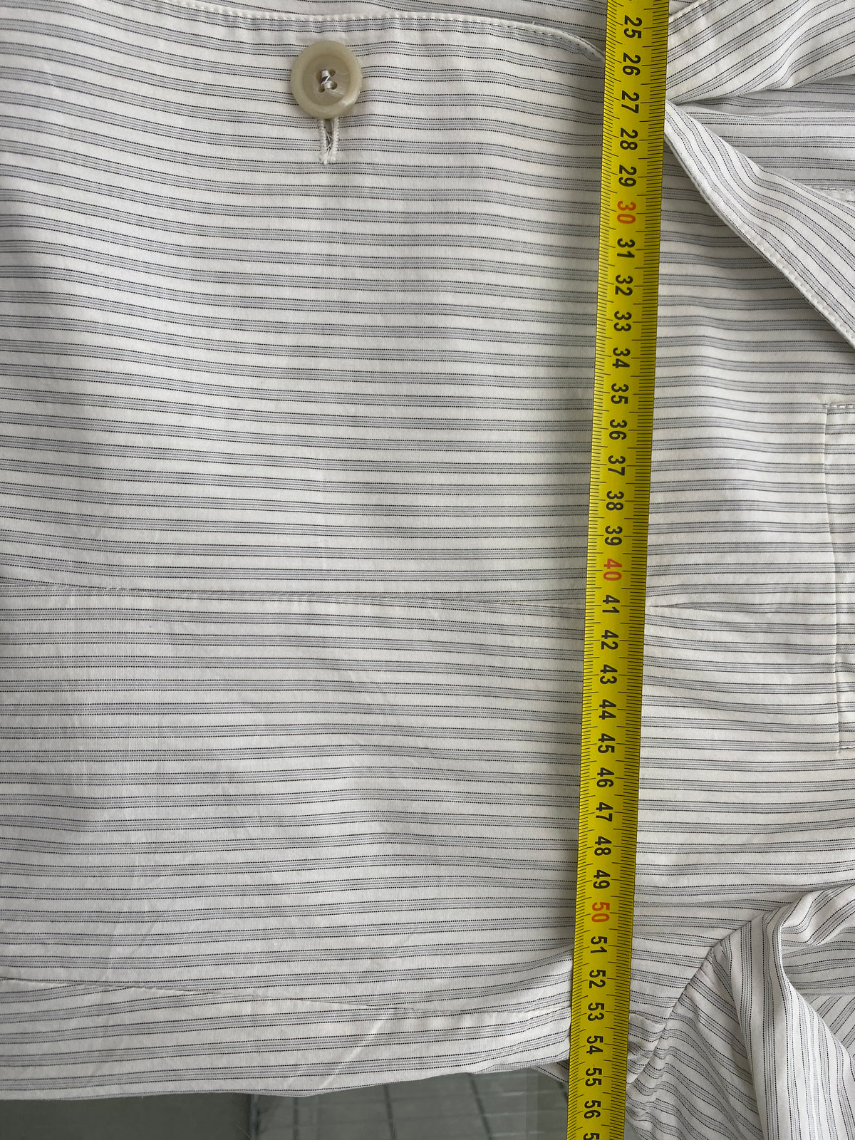 Burberry white stripped jacket (L)