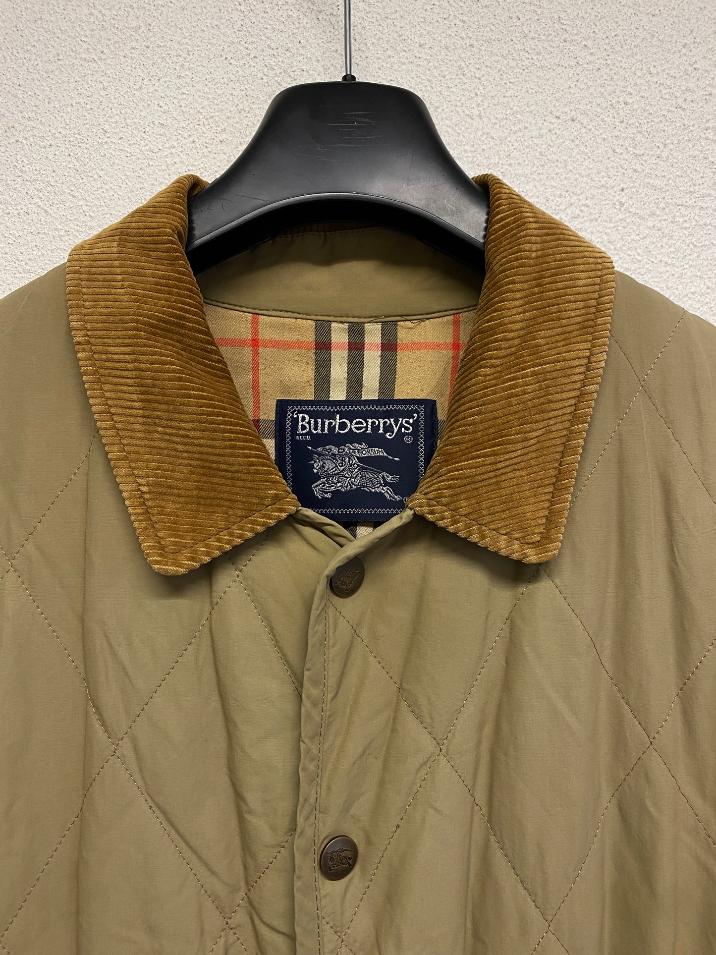 BURBERRY light green jacket (L)