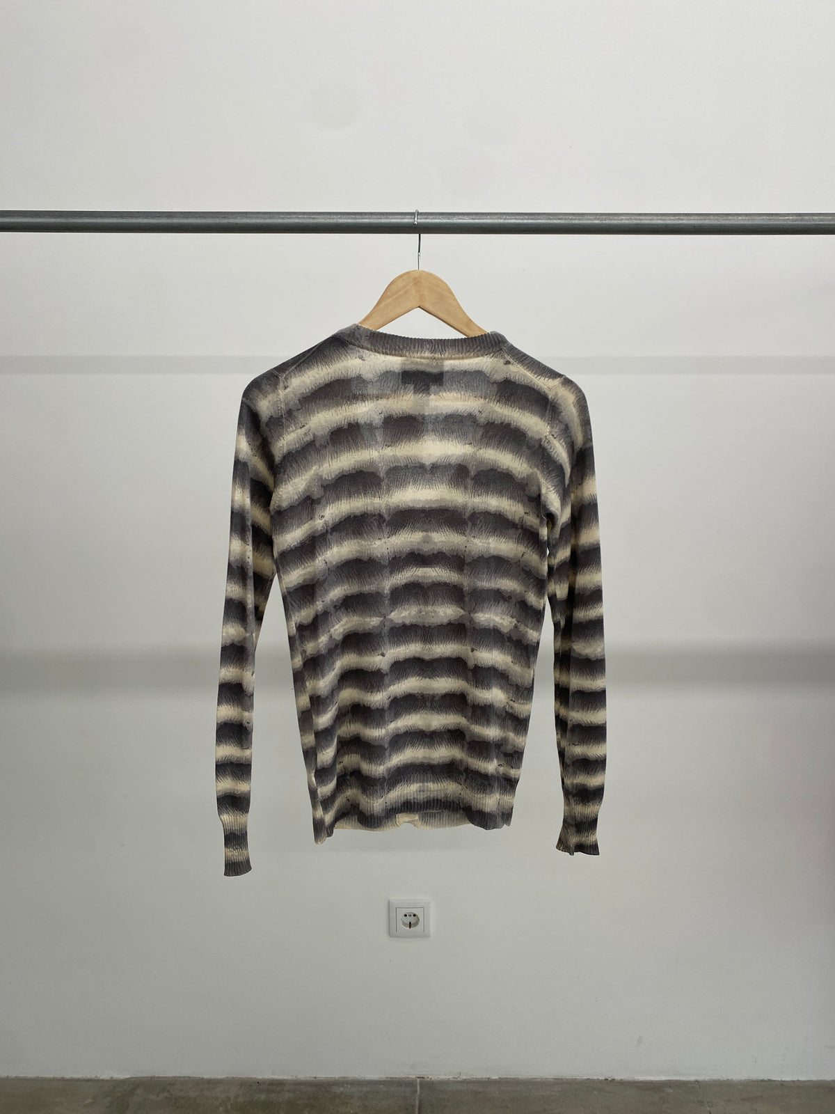 Roberto Cavalli Fall/Winter 2010 silk and cashmere cardigan (48 IT)