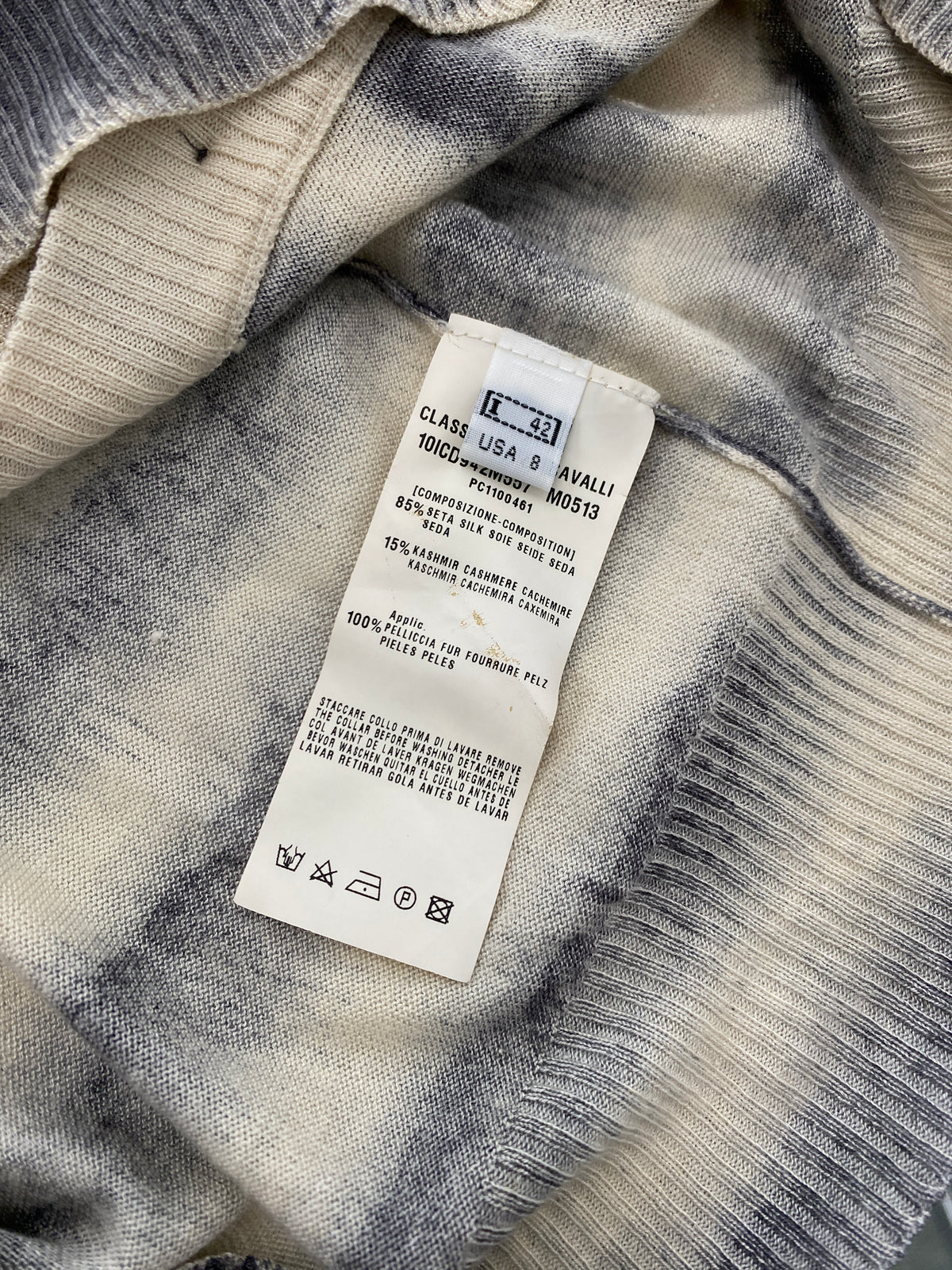 Roberto Cavalli Fall/Winter 2010 silk and cashmere cardigan (48 IT)