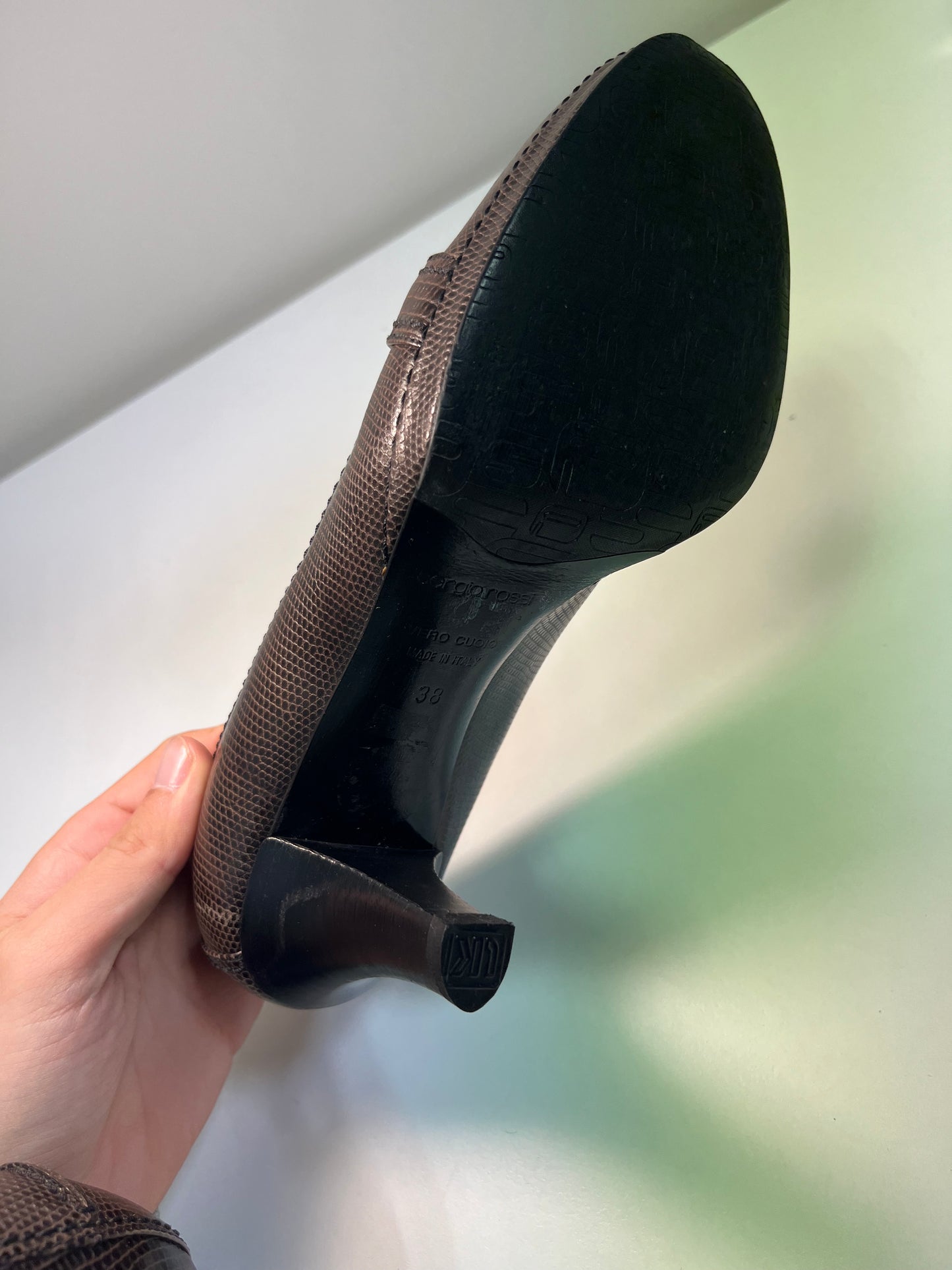SERGIO ROSSI leather belted pumps (38IT/39FR)