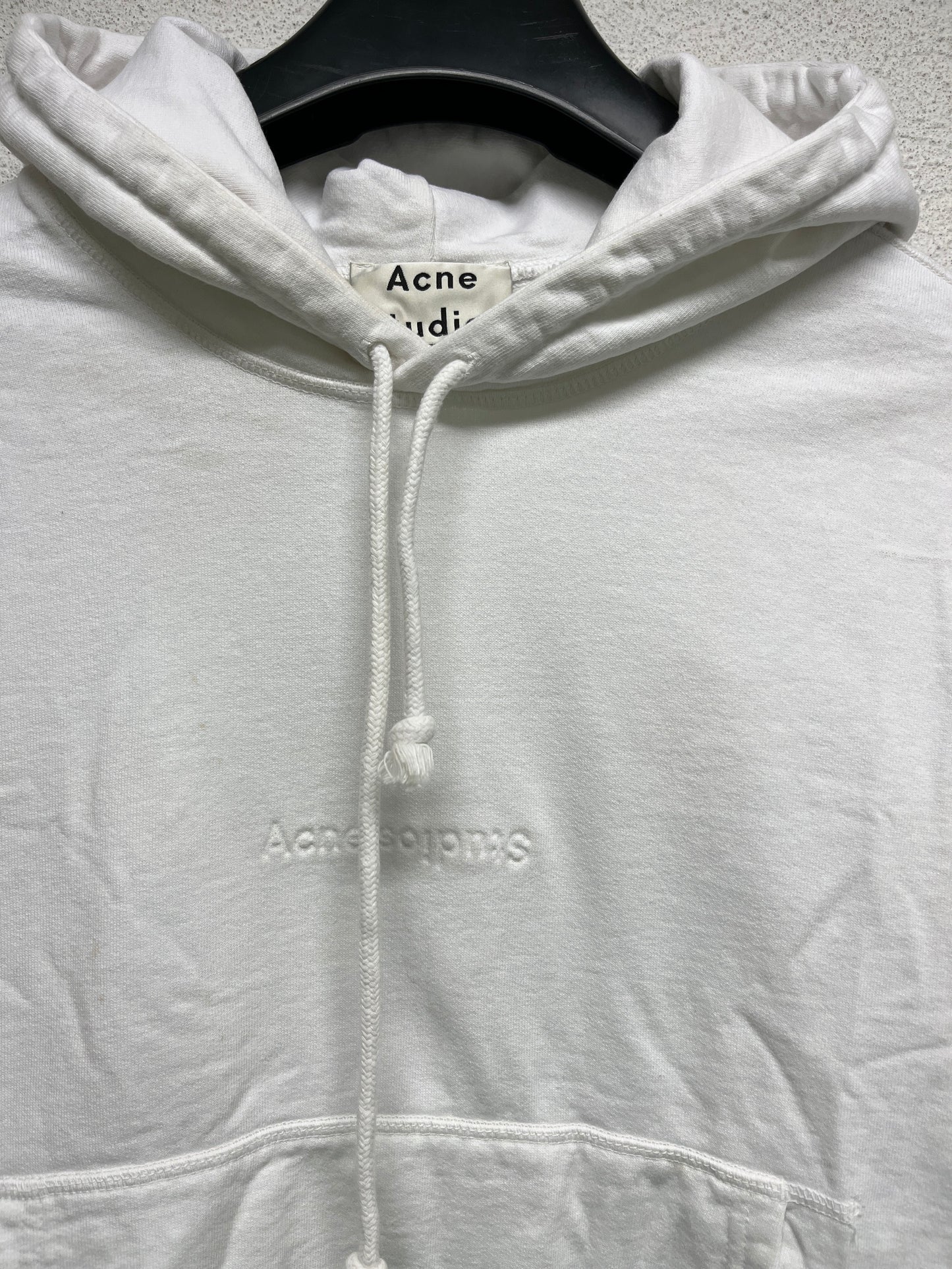 ACNE STUDIOS joghy embossed logo cropped hoodie (XS/S)