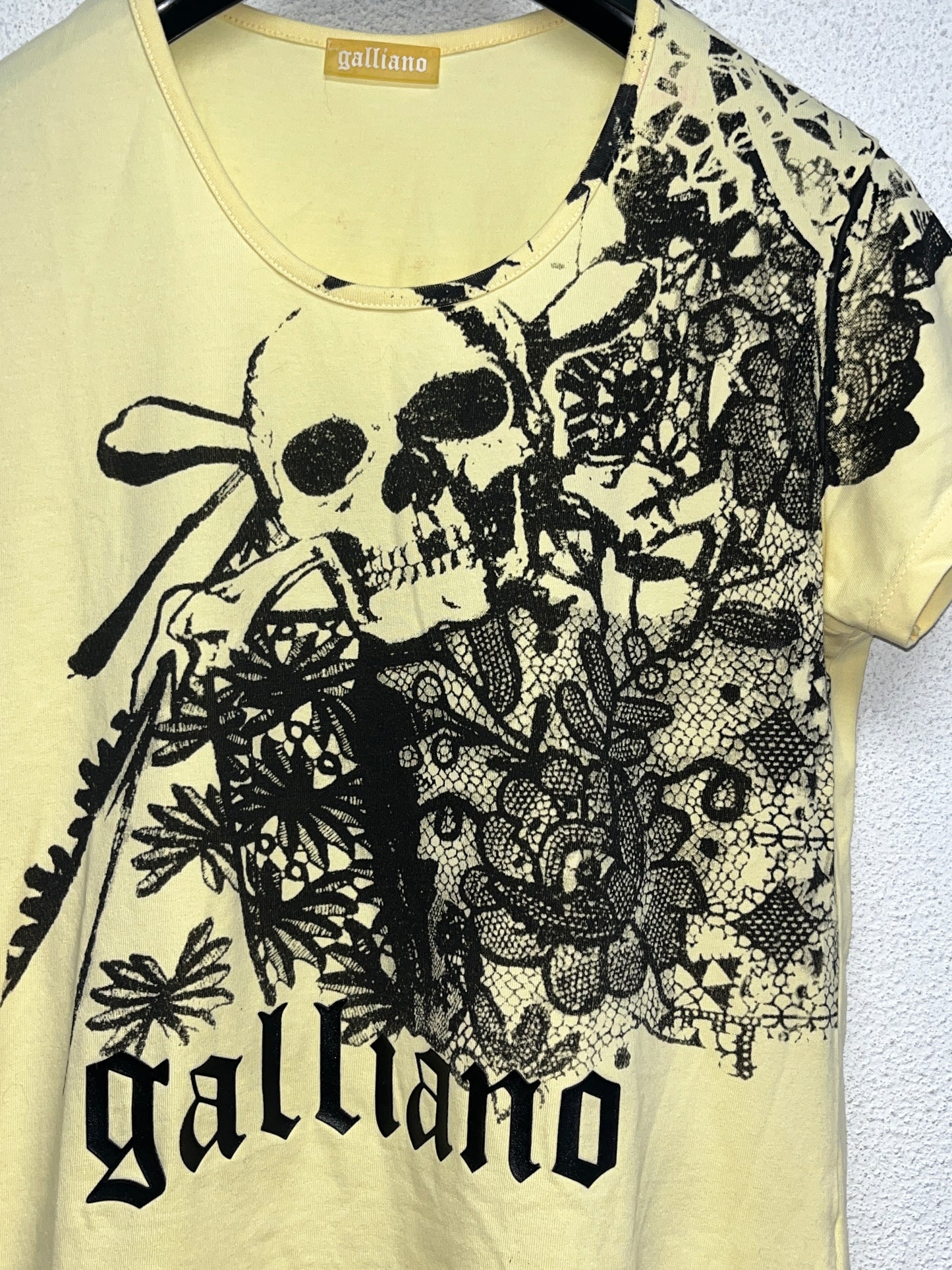 JOHN GALLIANO yellow skull graphic baby t-shirt (M)