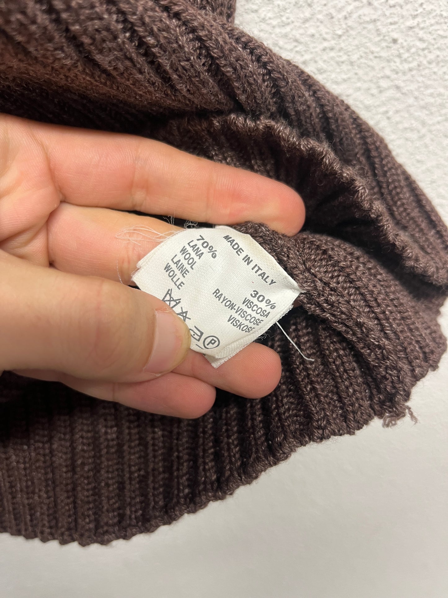 VALENTINO wool knit brown sleeveless top with genuine feather collar (S)