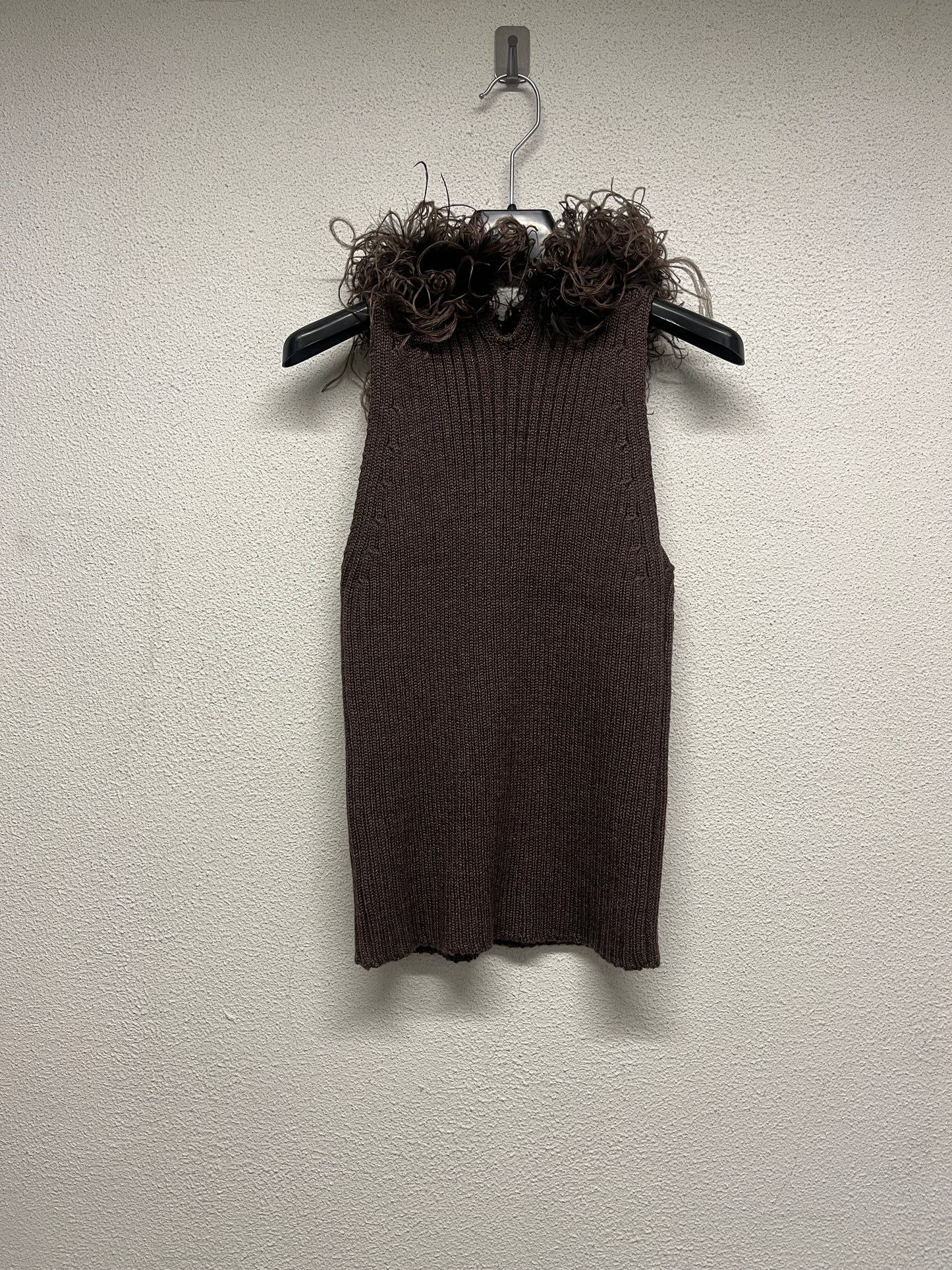 VALENTINO wool knit brown sleeveless top with genuine feather collar (S)