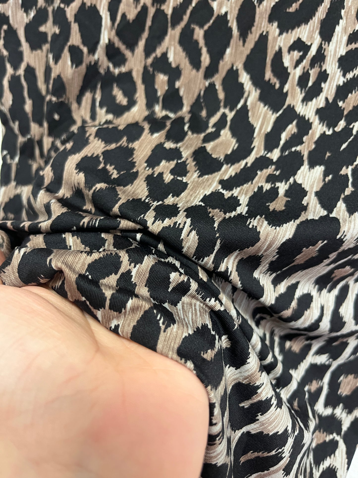 DOLCE & GABBANA leopard print t-shirt (L)