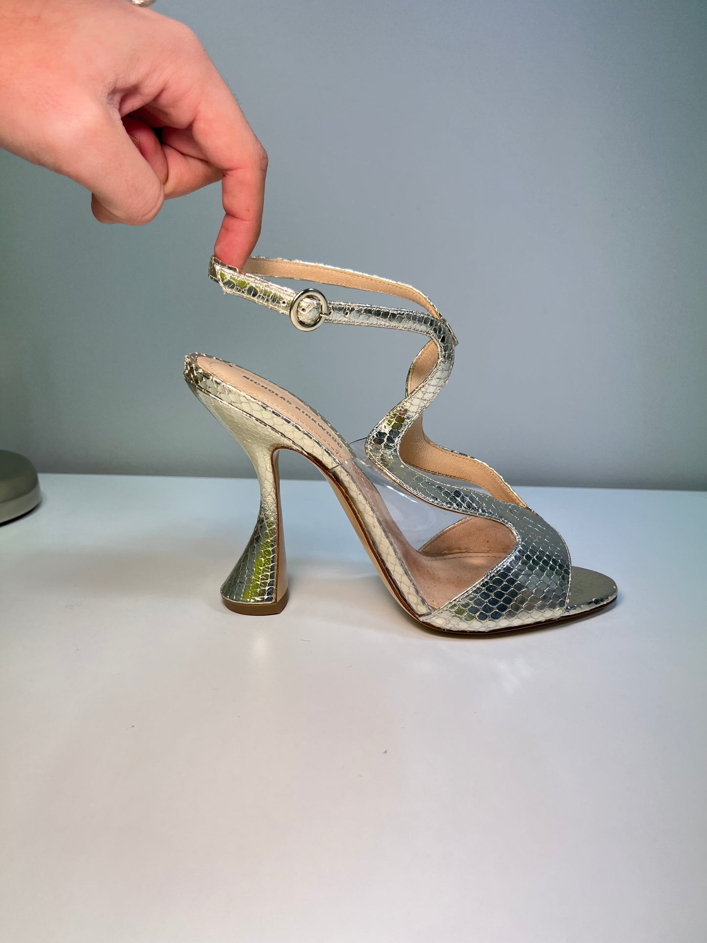 NICHOLAS KIRKWOOD gold snakeskin leather sandals (37)