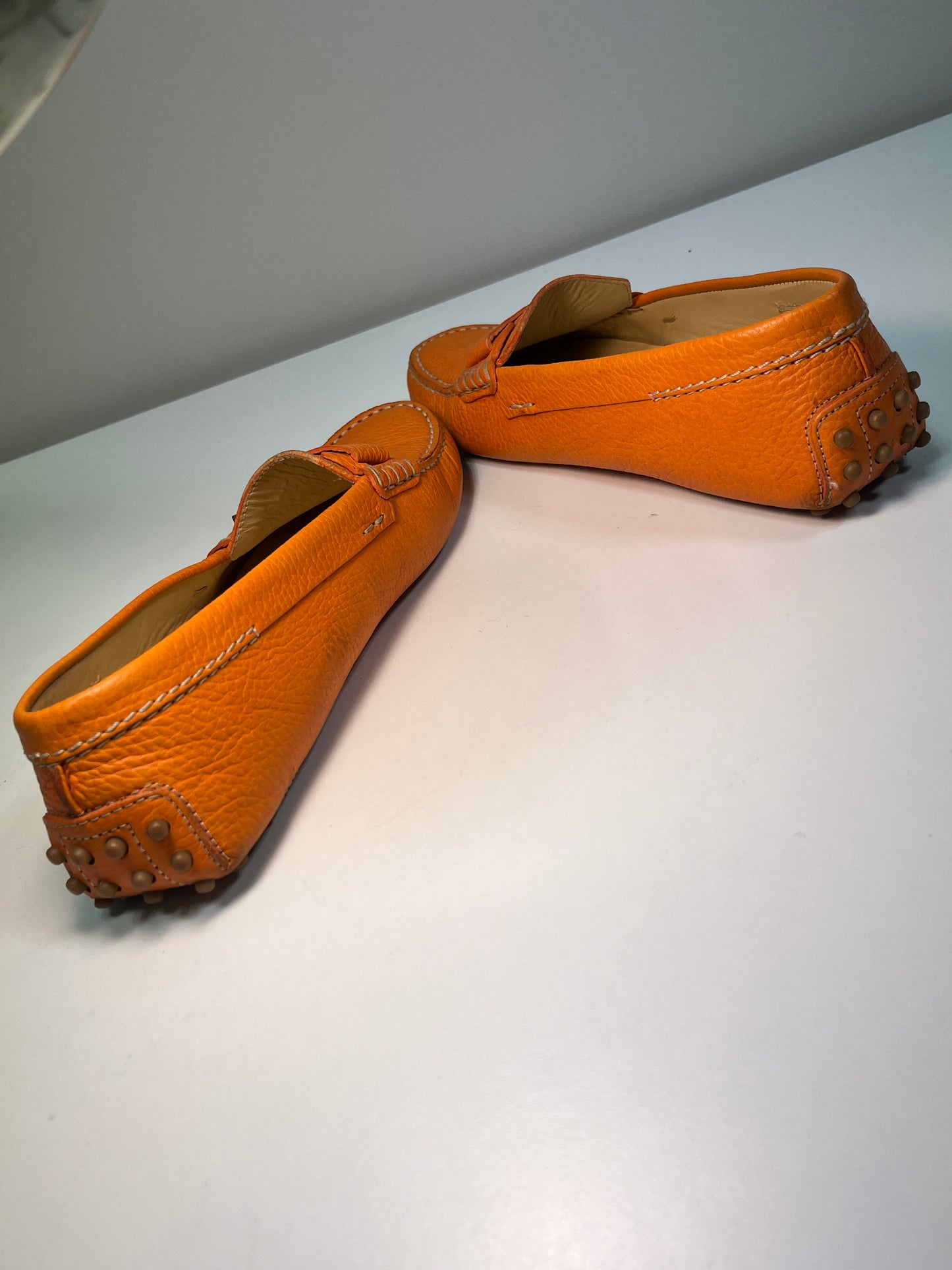 TOD's orange leather flat boat loafers shoes (38)