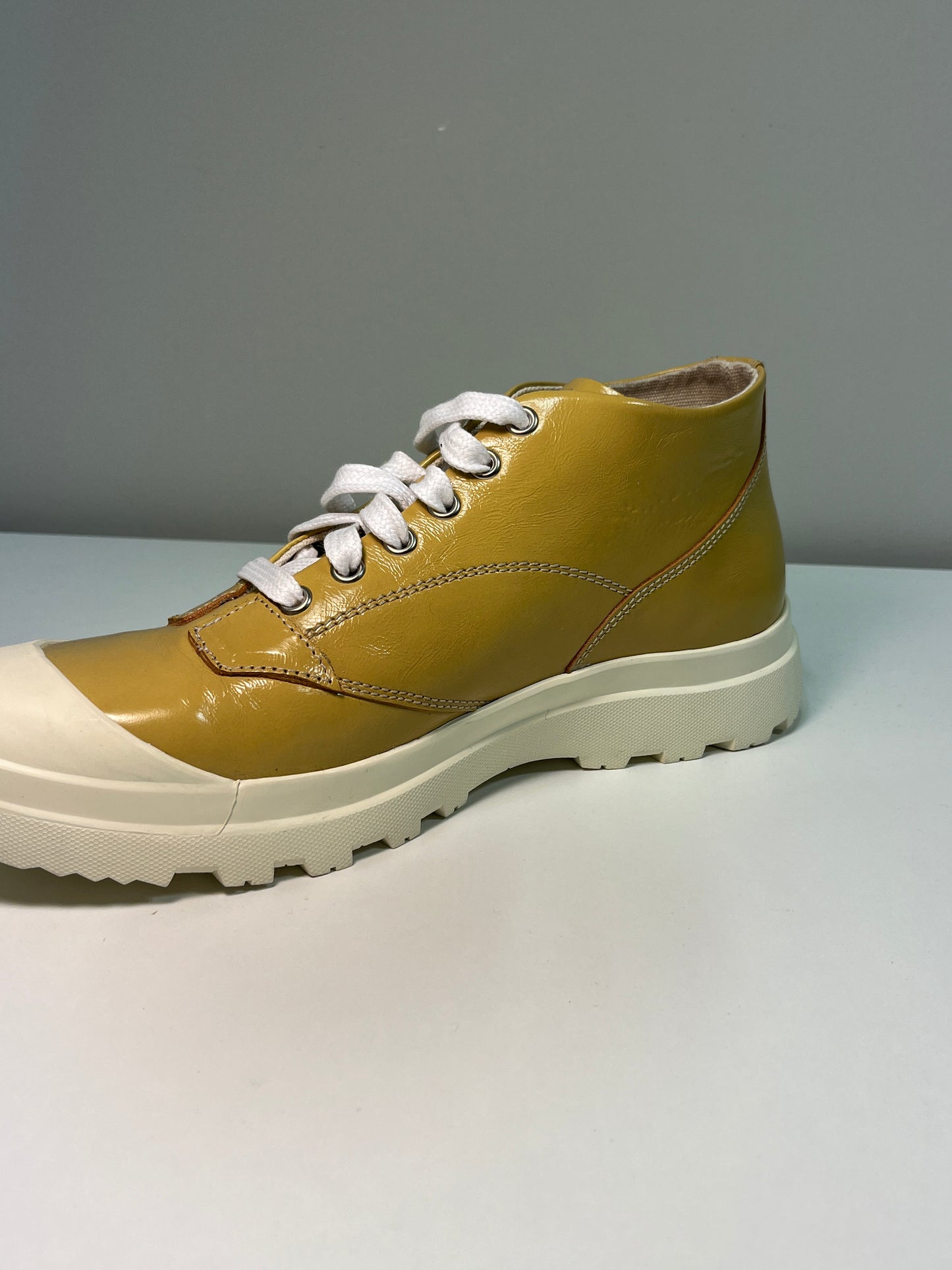 OUR LEGACY Tar Dip yellow leather mid shoes (41)