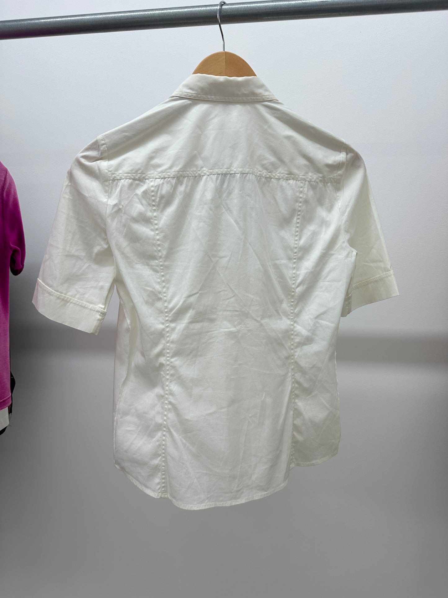 GUCCI short sleeve shirt (XS)