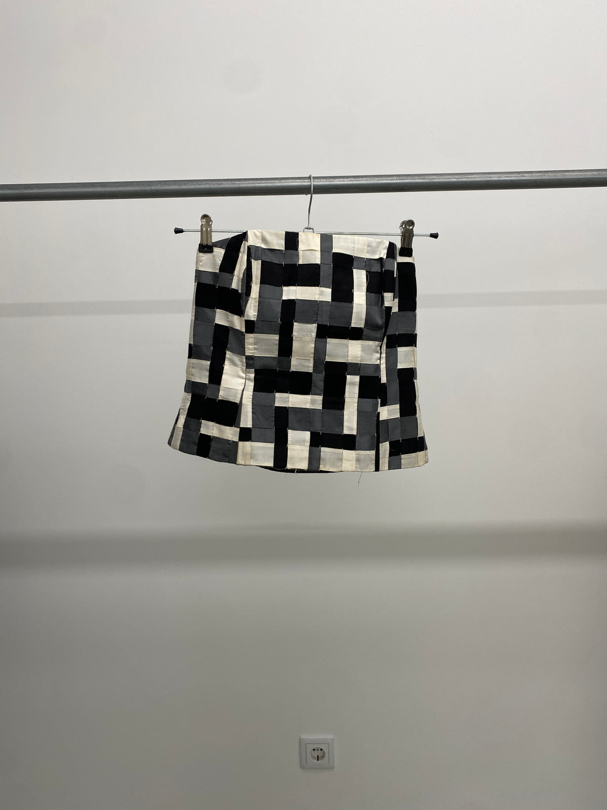 Paula Borges silk strapless top (L)