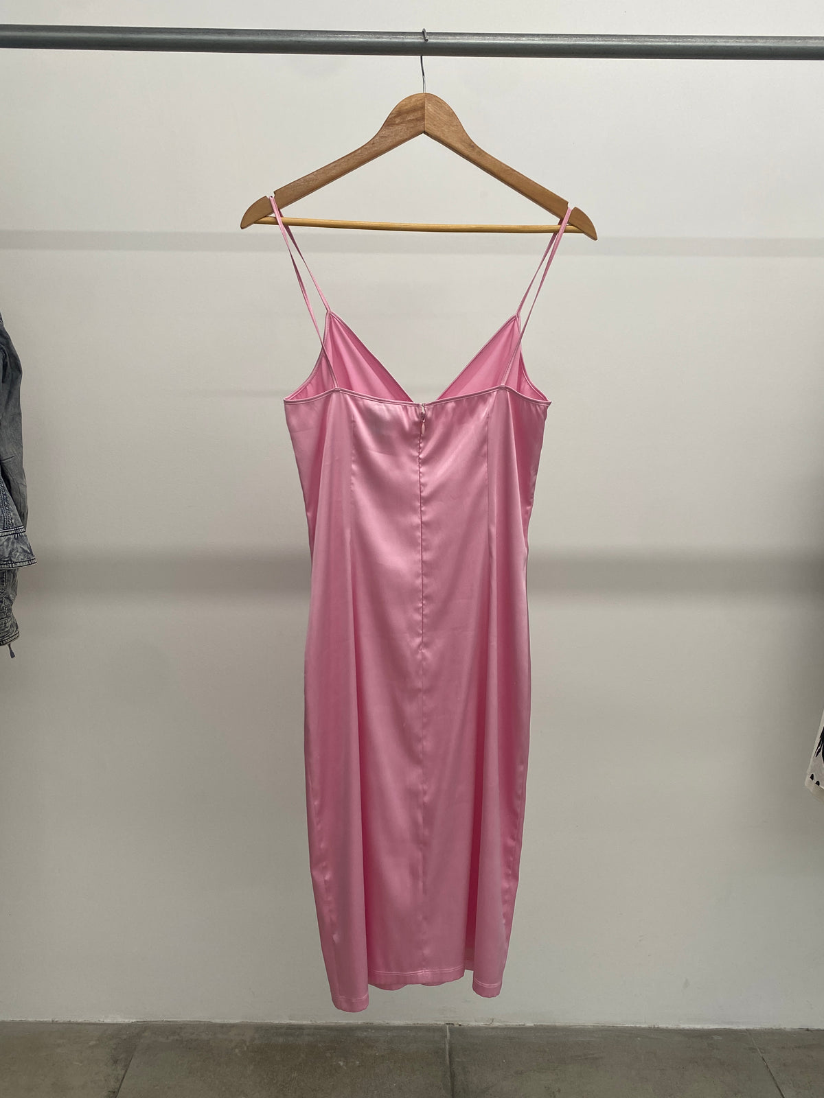 D&G pink mid-length dress (L)