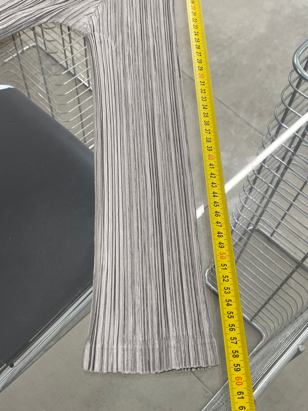 Issey Miyake Pleats Please silver top (L)