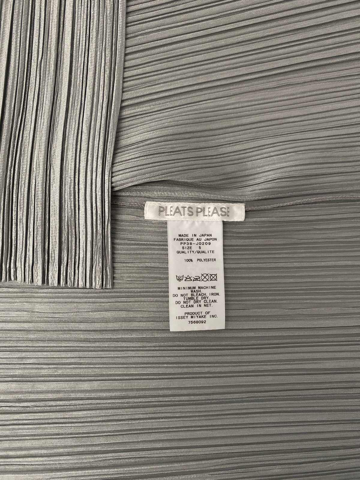 Issey Miyake Pleats Please silver top (L)