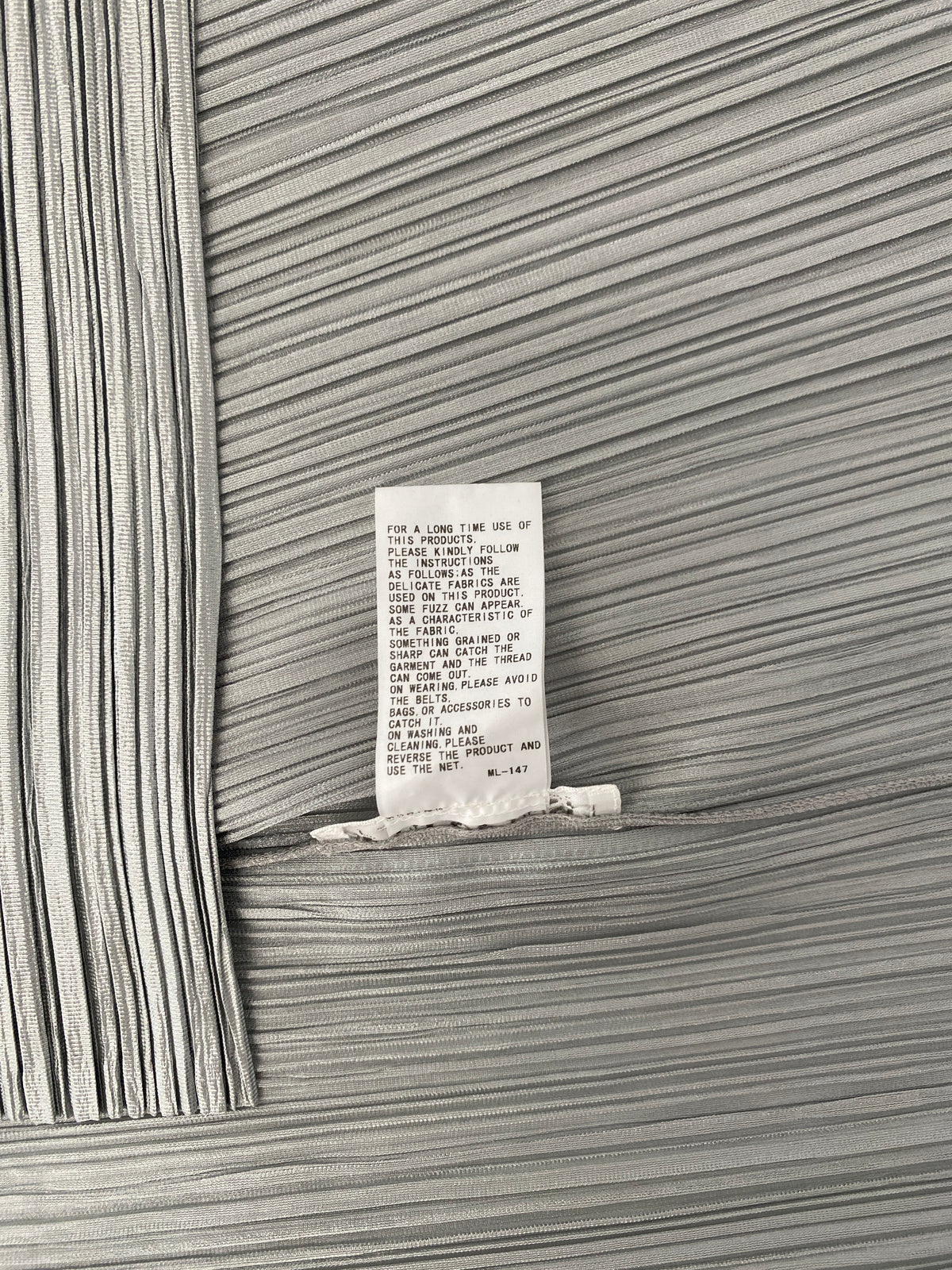 Issey Miyake Pleats Please silver top (L)