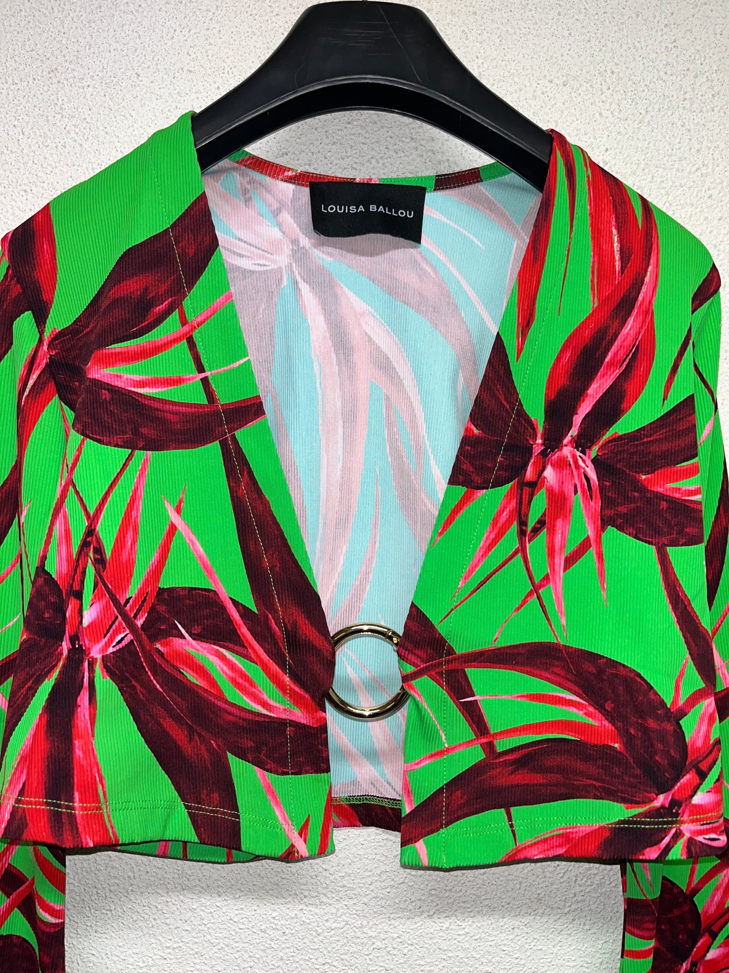 LOUISA BALLOU crop top with golden hoop closure and flared sleeves (L)