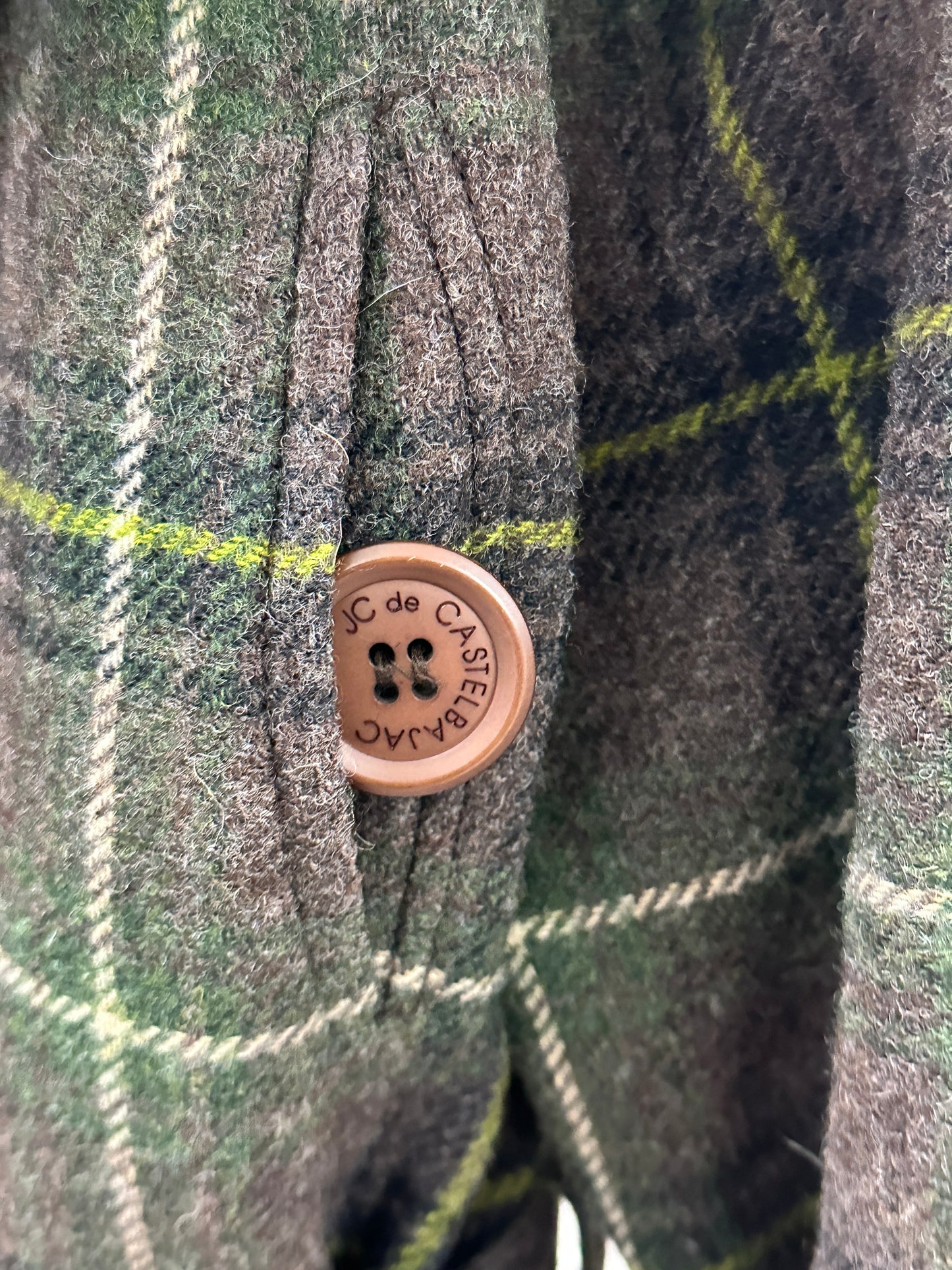 JC DE CASTELBAJAC wool and mongolian hair coat (L)
