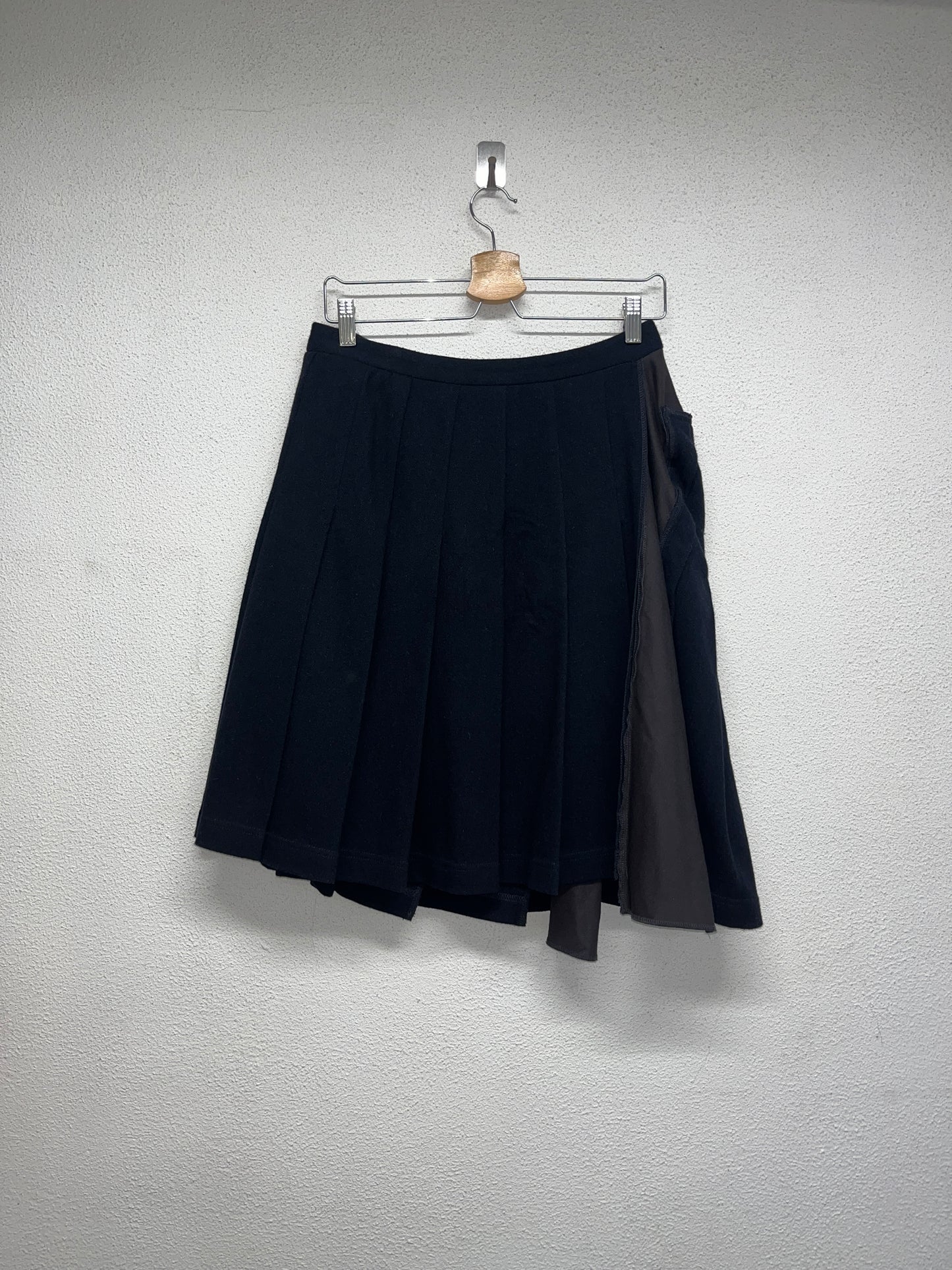 COMME DES GARÇONS black wool skirt (XL)