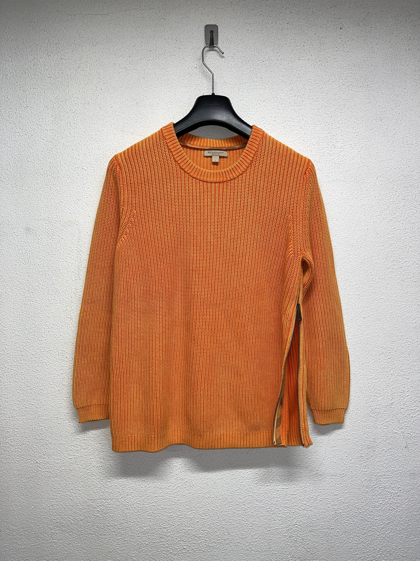 BURBERRY orange cotton sweater with side zipper (M/L)