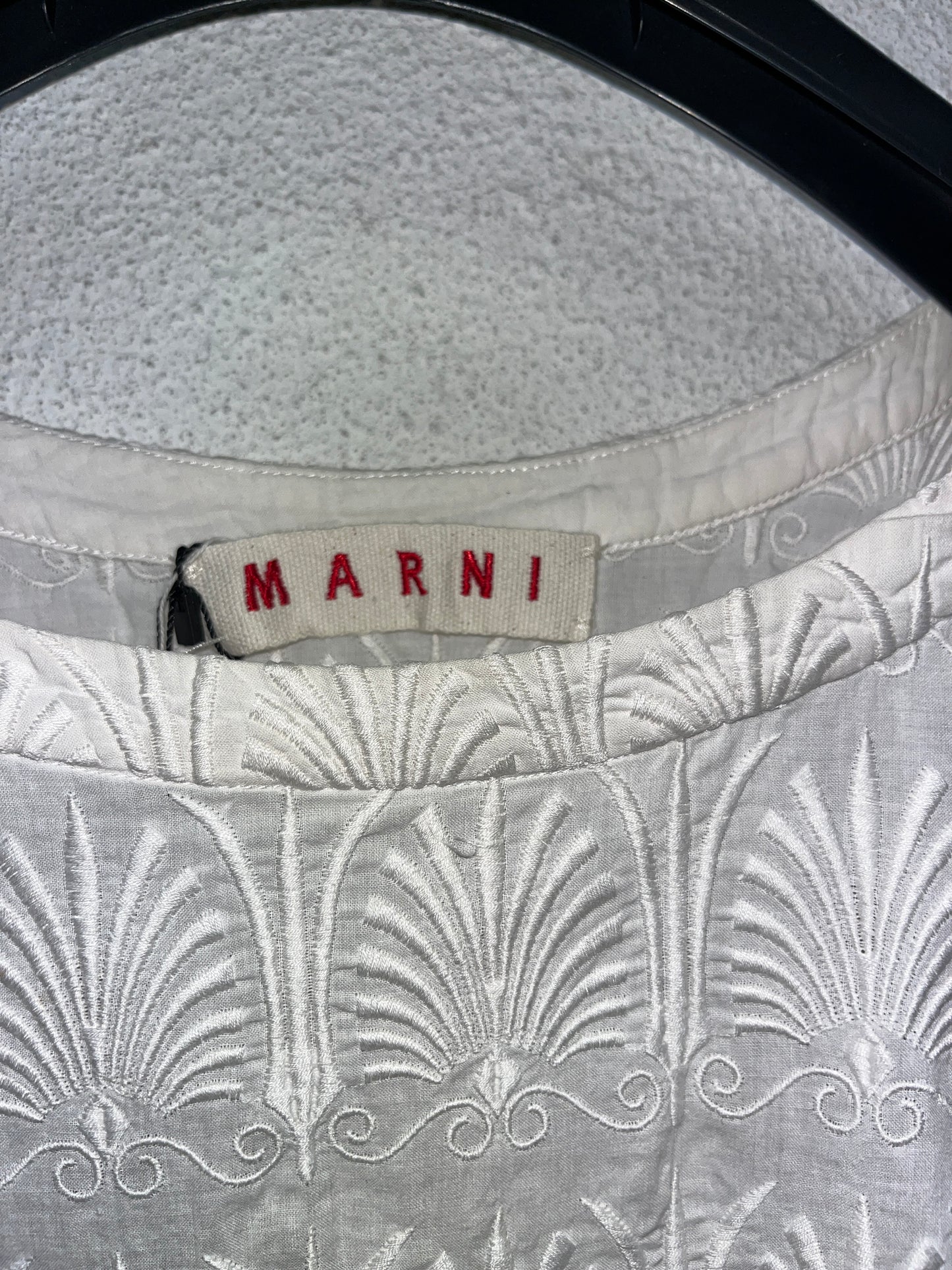 MARNI top with puffed sleeves and pockets on the side (S)