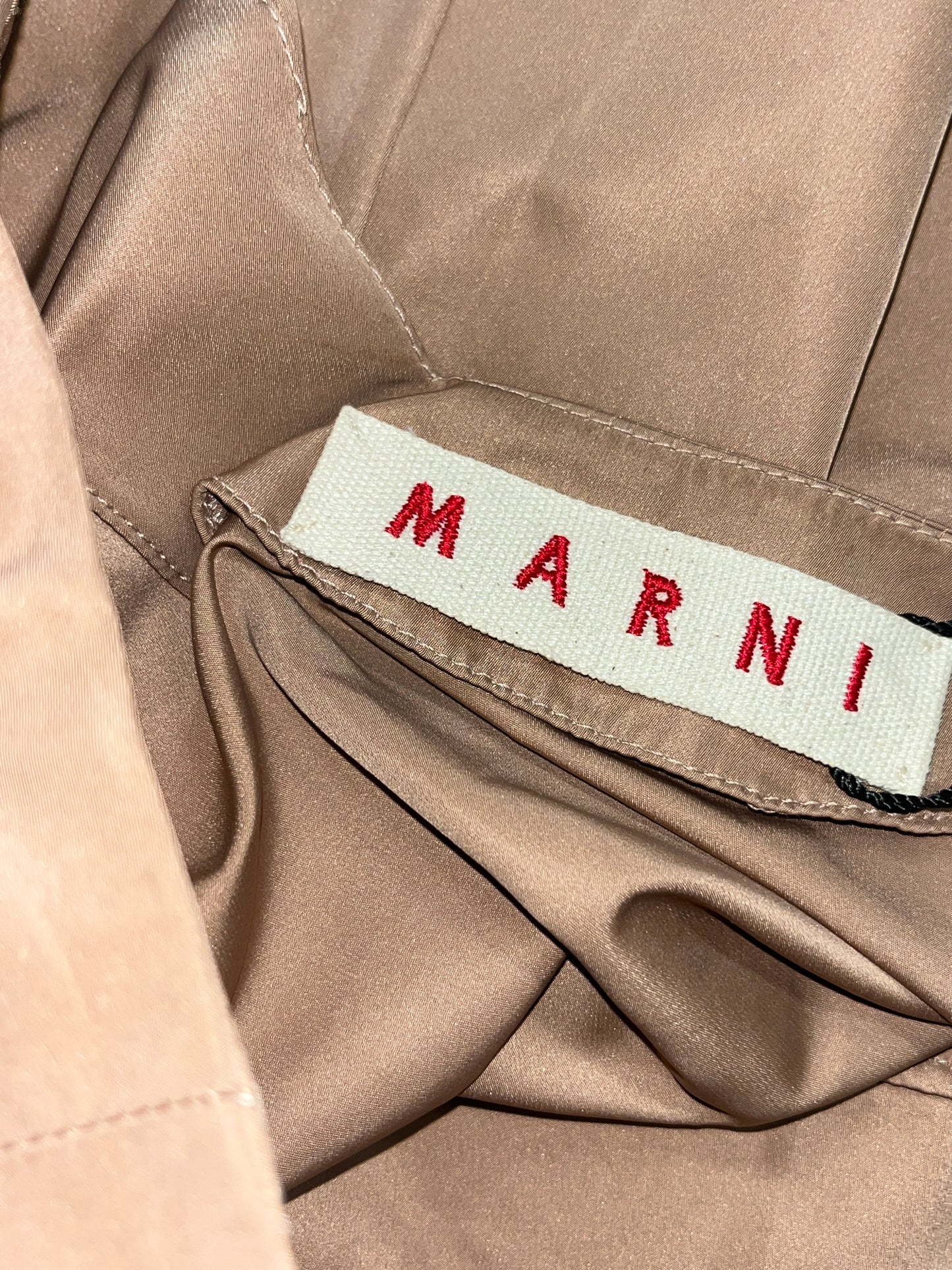 MARNI top with pleated oversized shoulders and pockets on the side (XS)